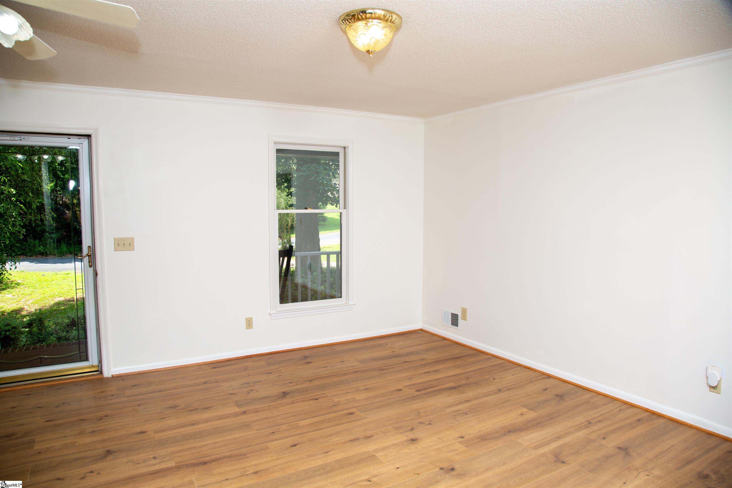 111 Castleford Road Moore, SC 29369