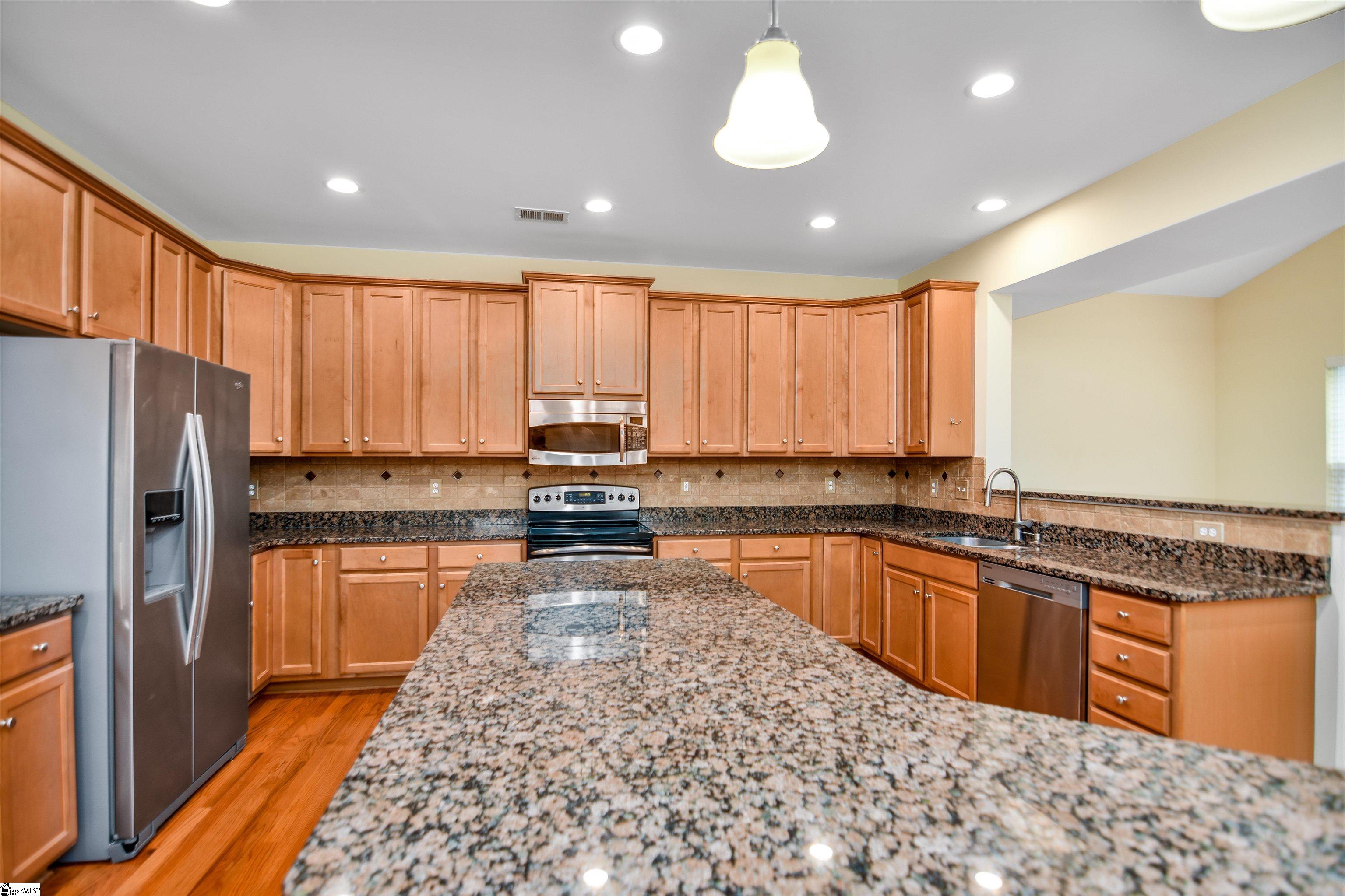 225 Highgrove Court Simpsonville, SC 29681
