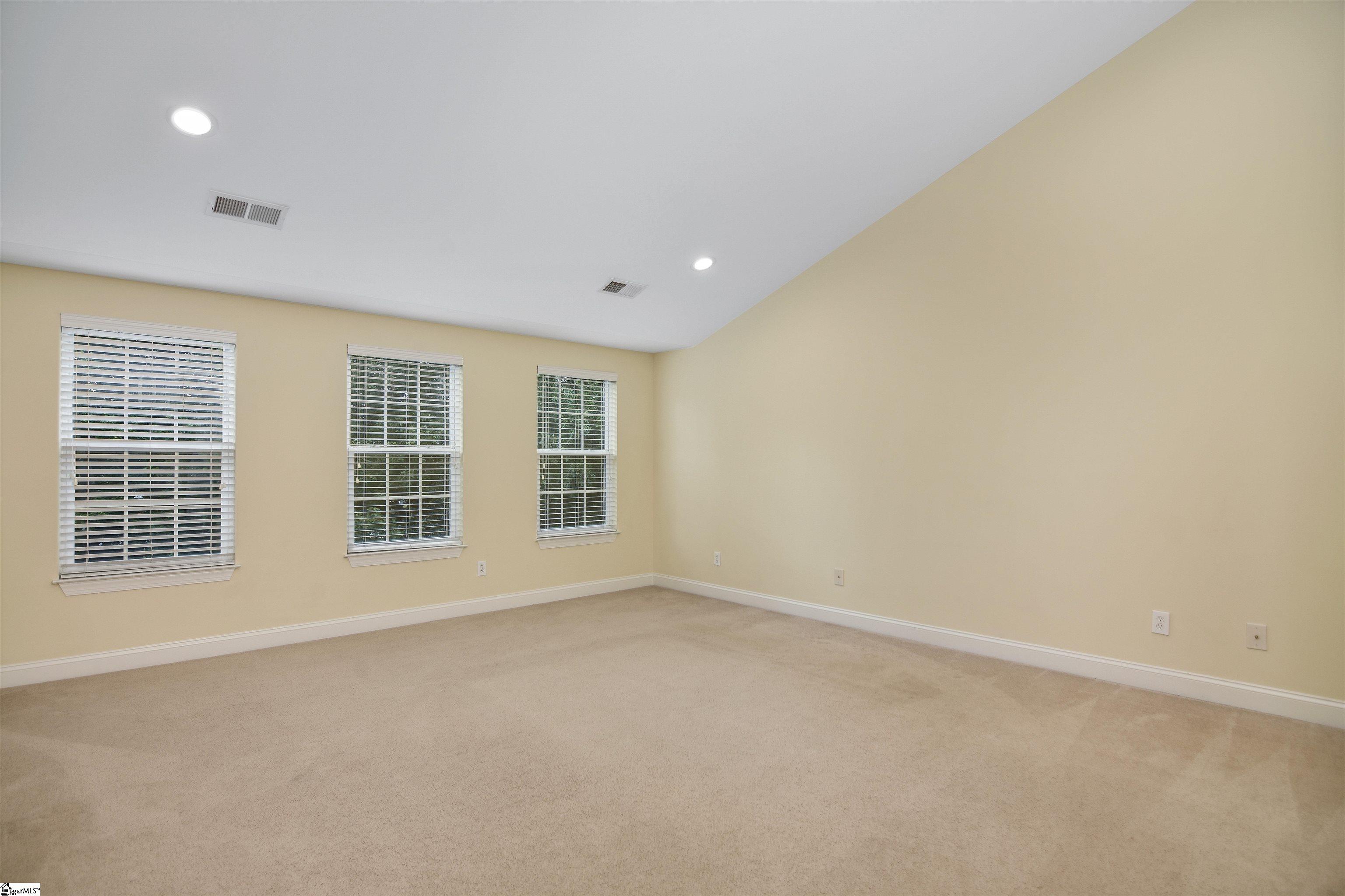225 Highgrove Court Simpsonville, SC 29681