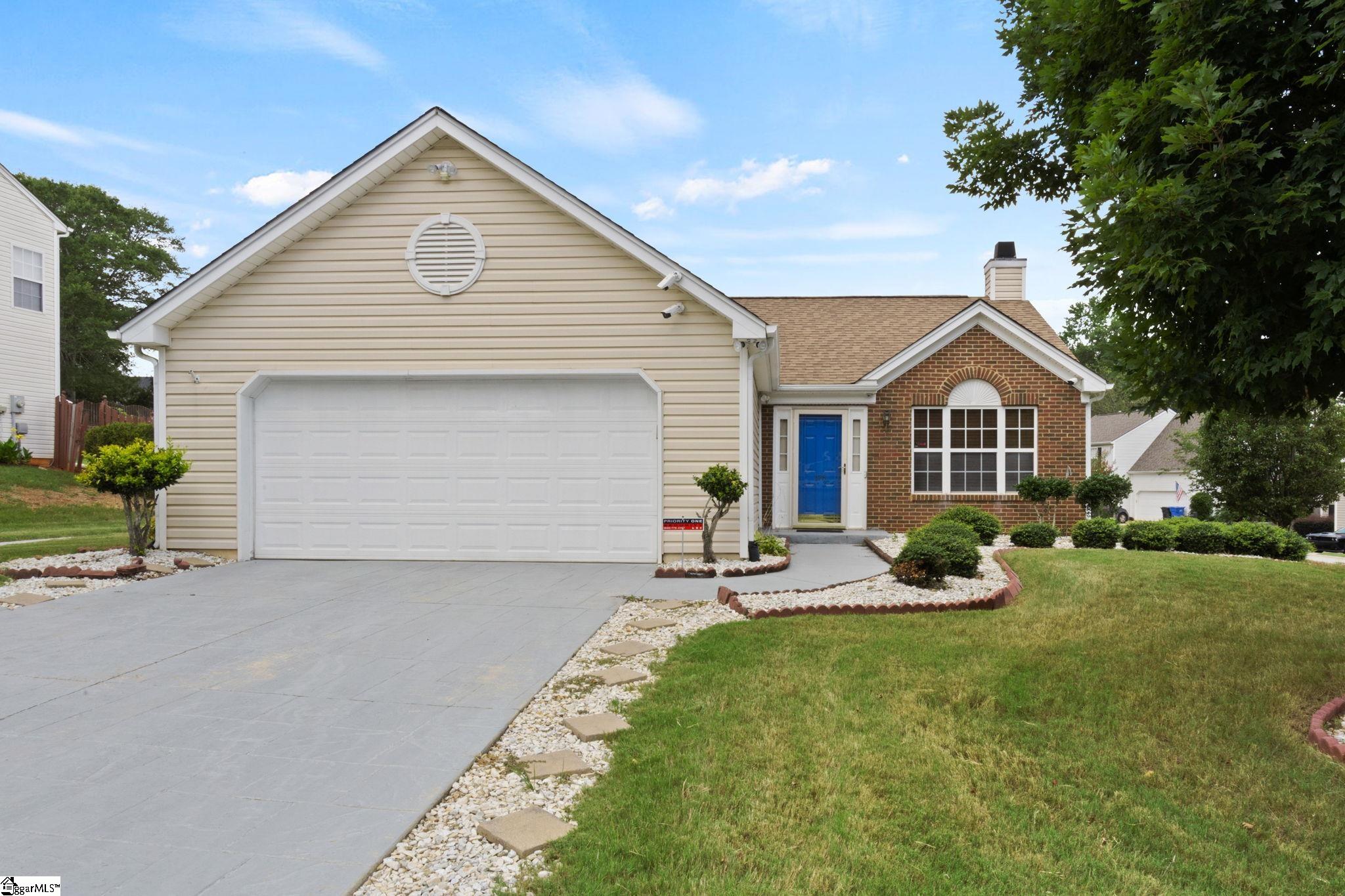 175 Bonnie Woods Drive Greenville, SC 28605