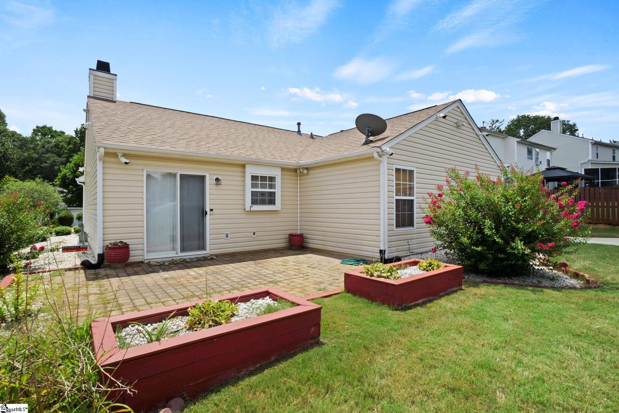 175 Bonnie Woods Drive Greenville, SC 28605