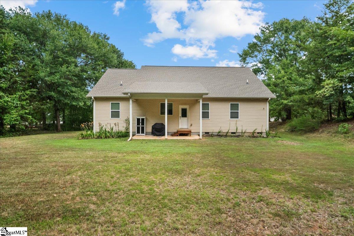 121 Bridgeview Drive Anderson, SC 29625