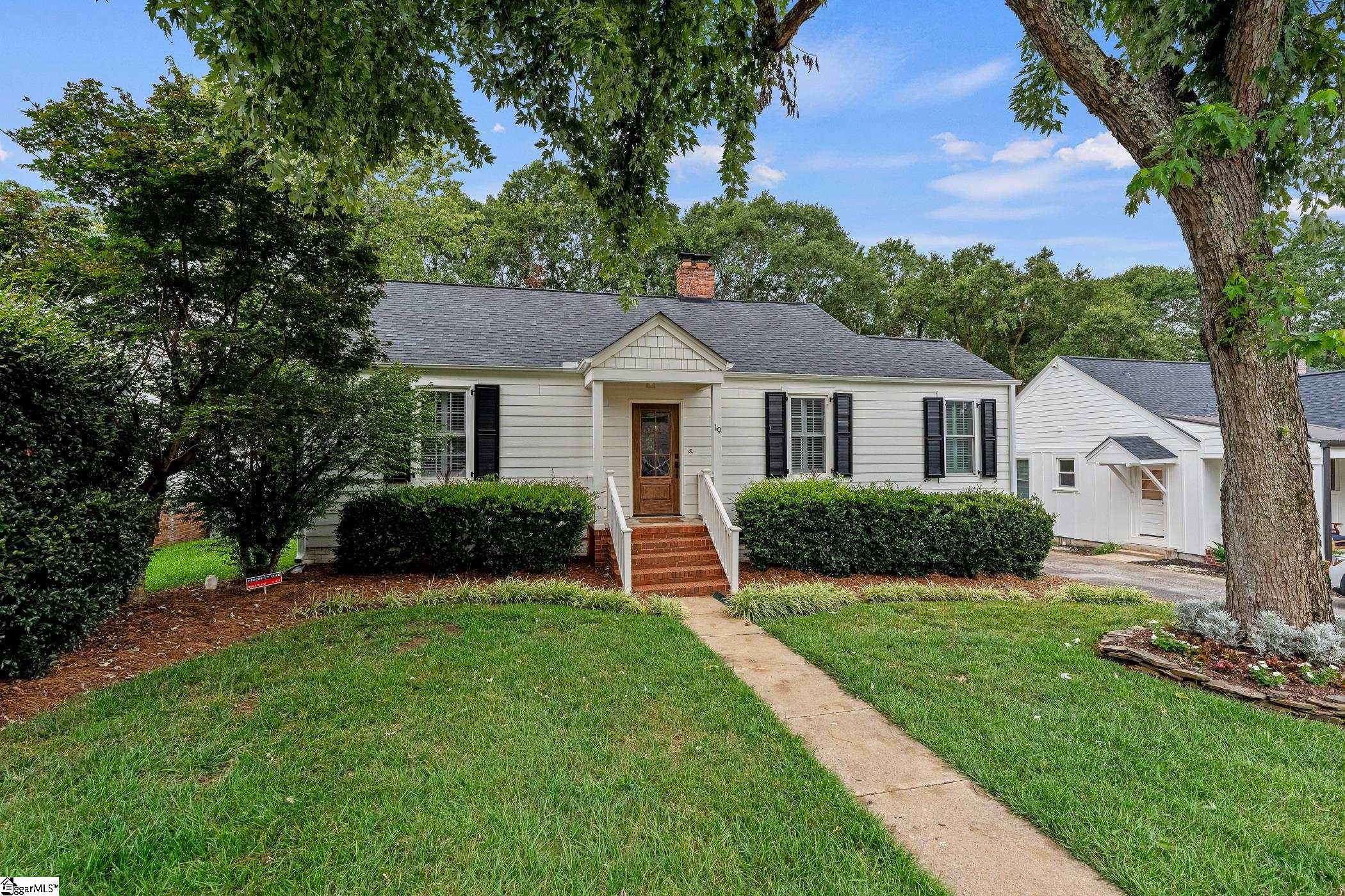 10 Long Hill Street Greenville, SC 29605