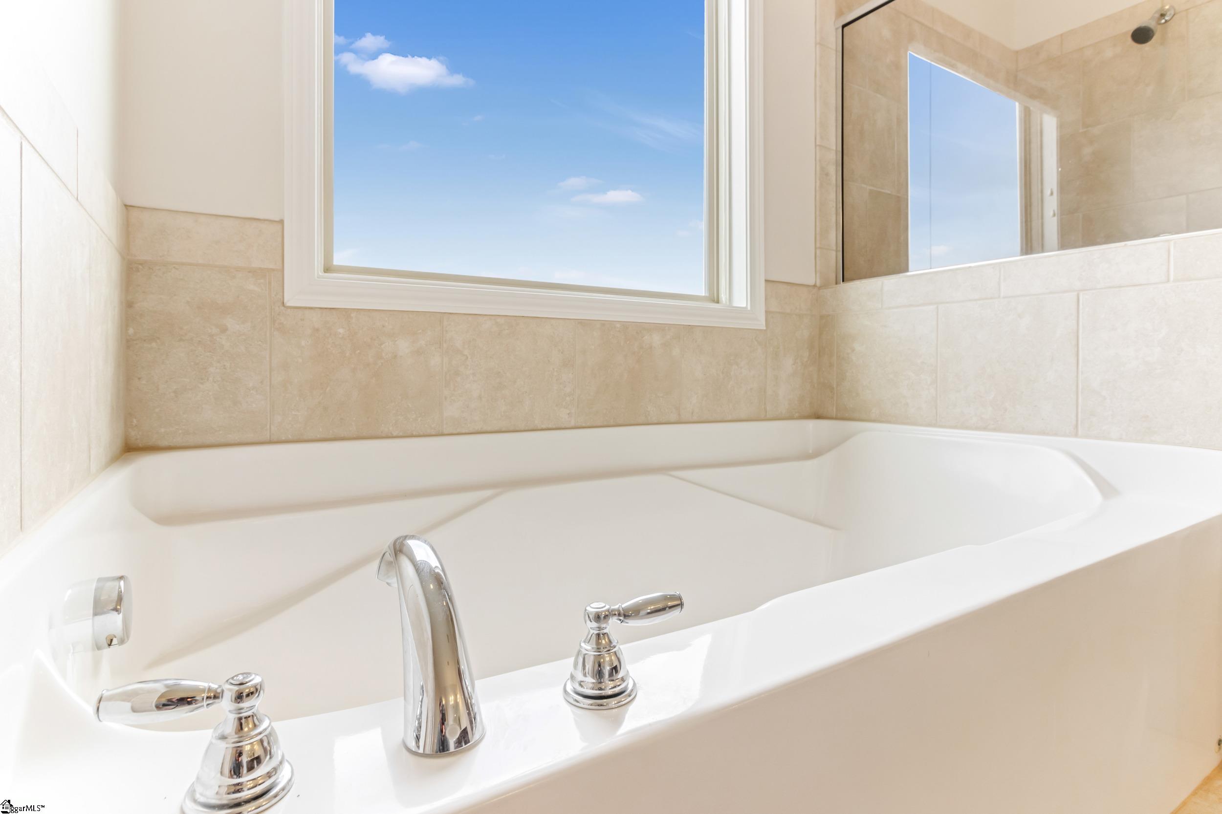 129 Jones Creek Circle Anderson, SC 29621