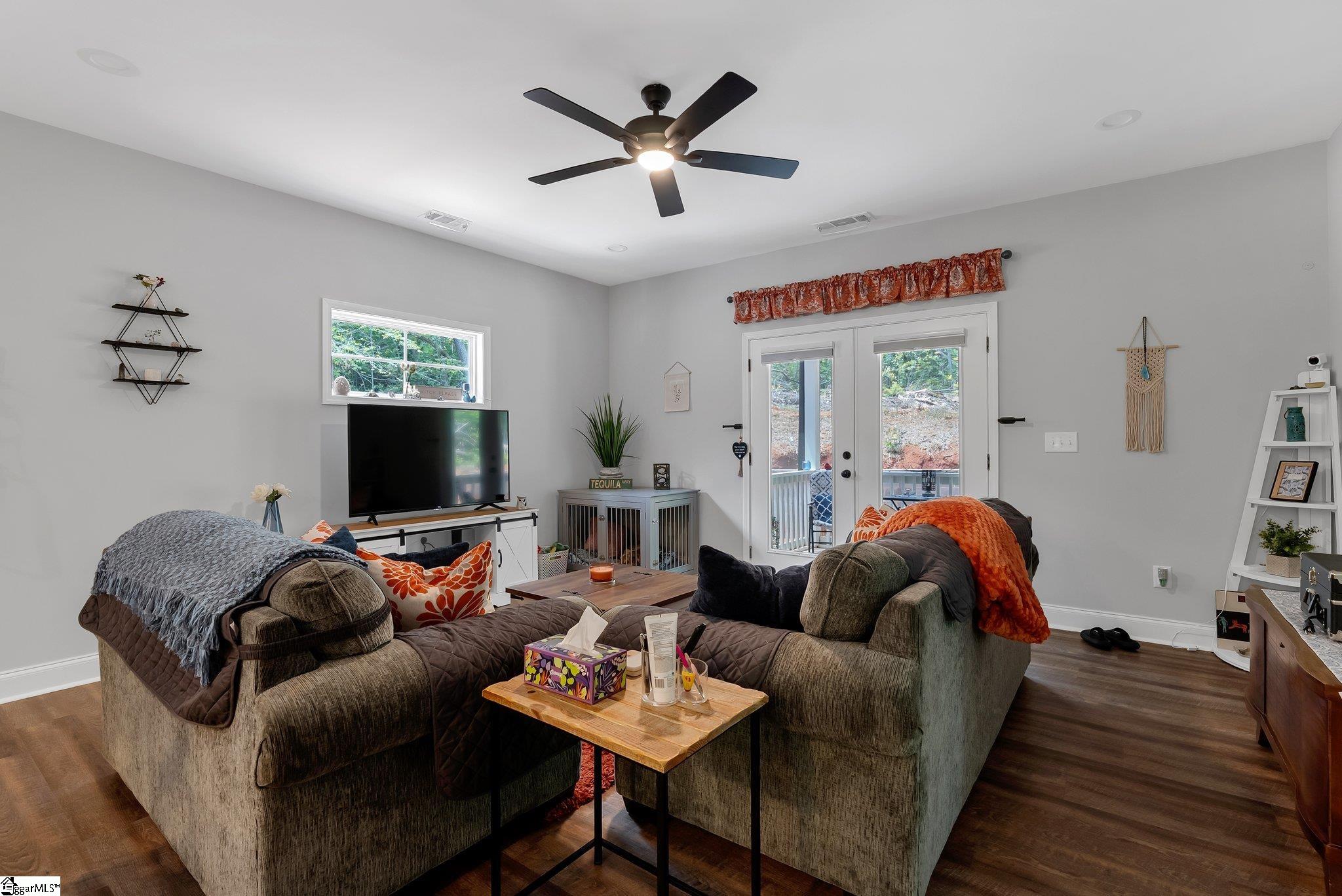 324 Sweetbriar Trail Westminster, SC 29693