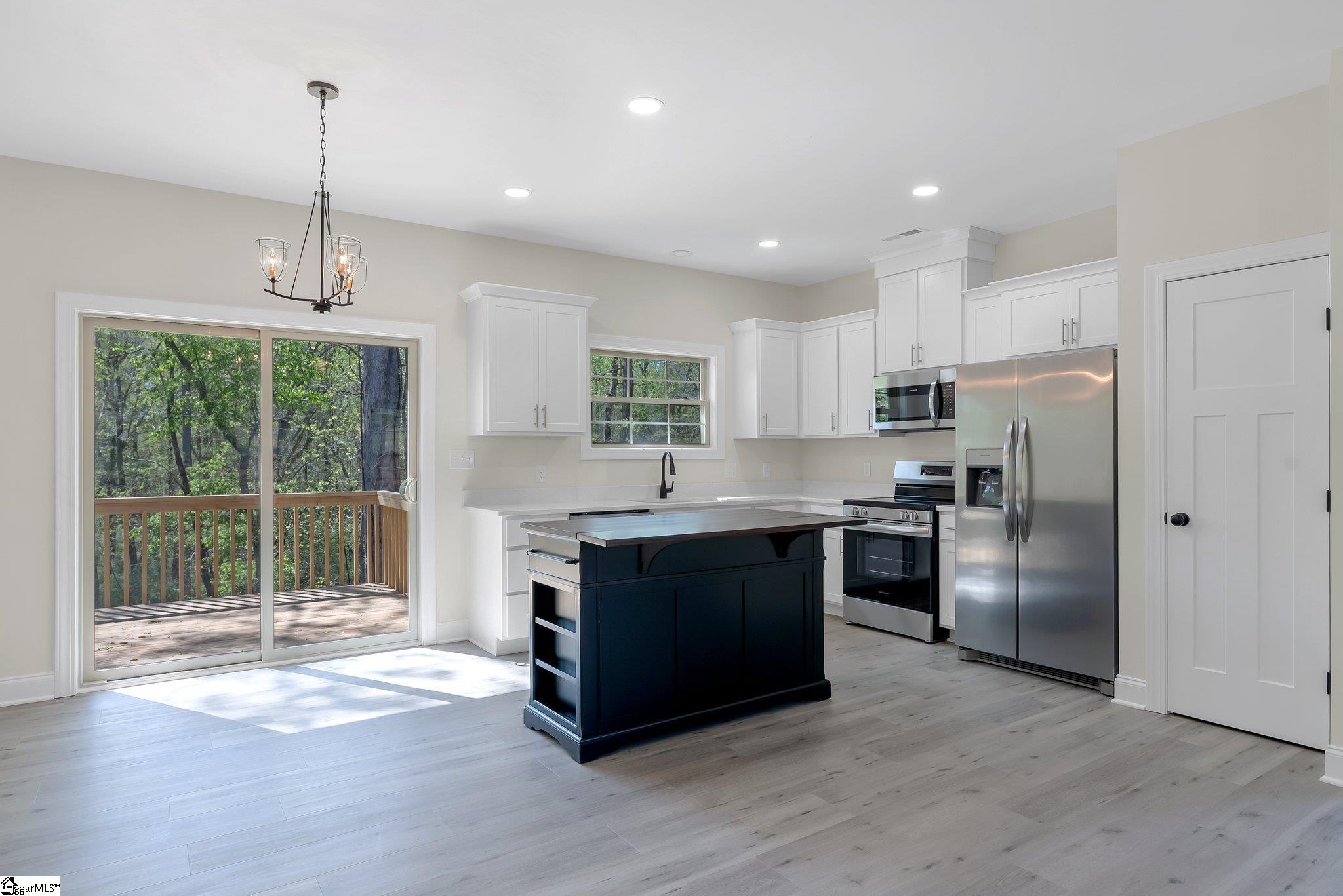 3062 Woodale Circle Seneca, SC 29693