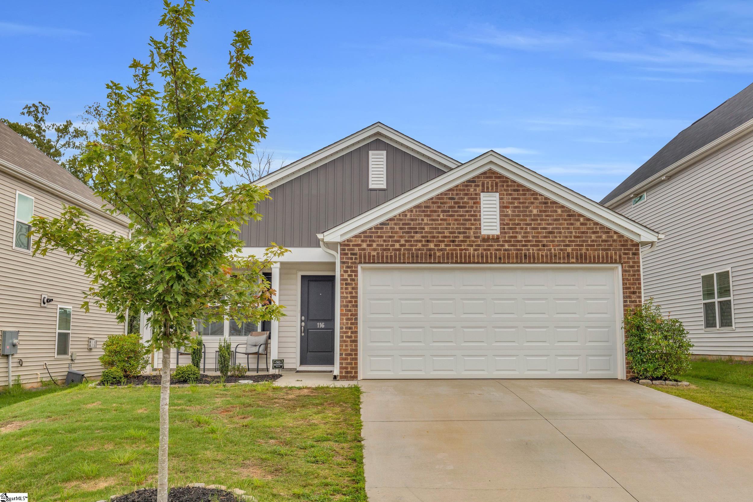 116 W Compass Way Easley, SC 29640