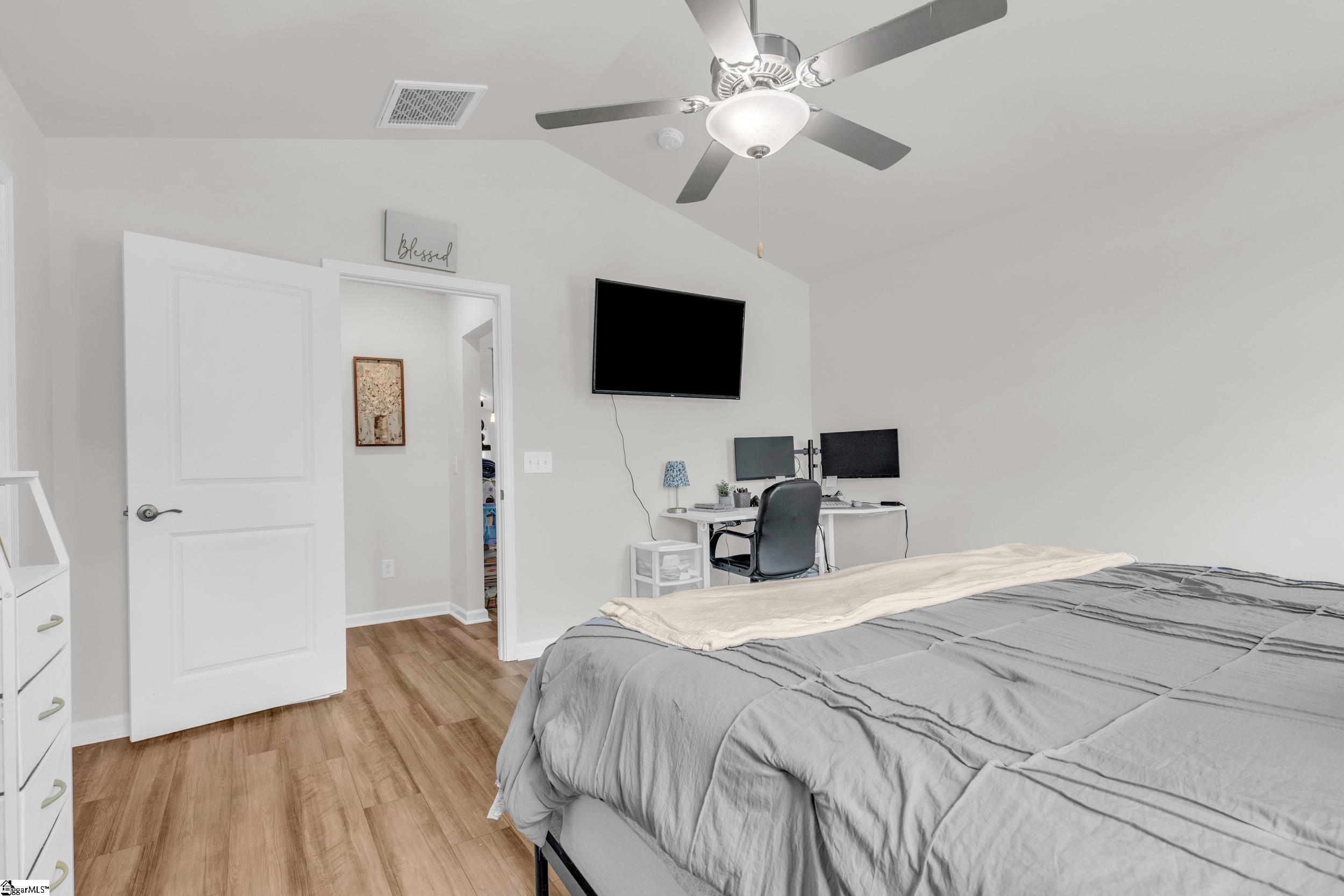 116 W Compass Way Easley, SC 29640