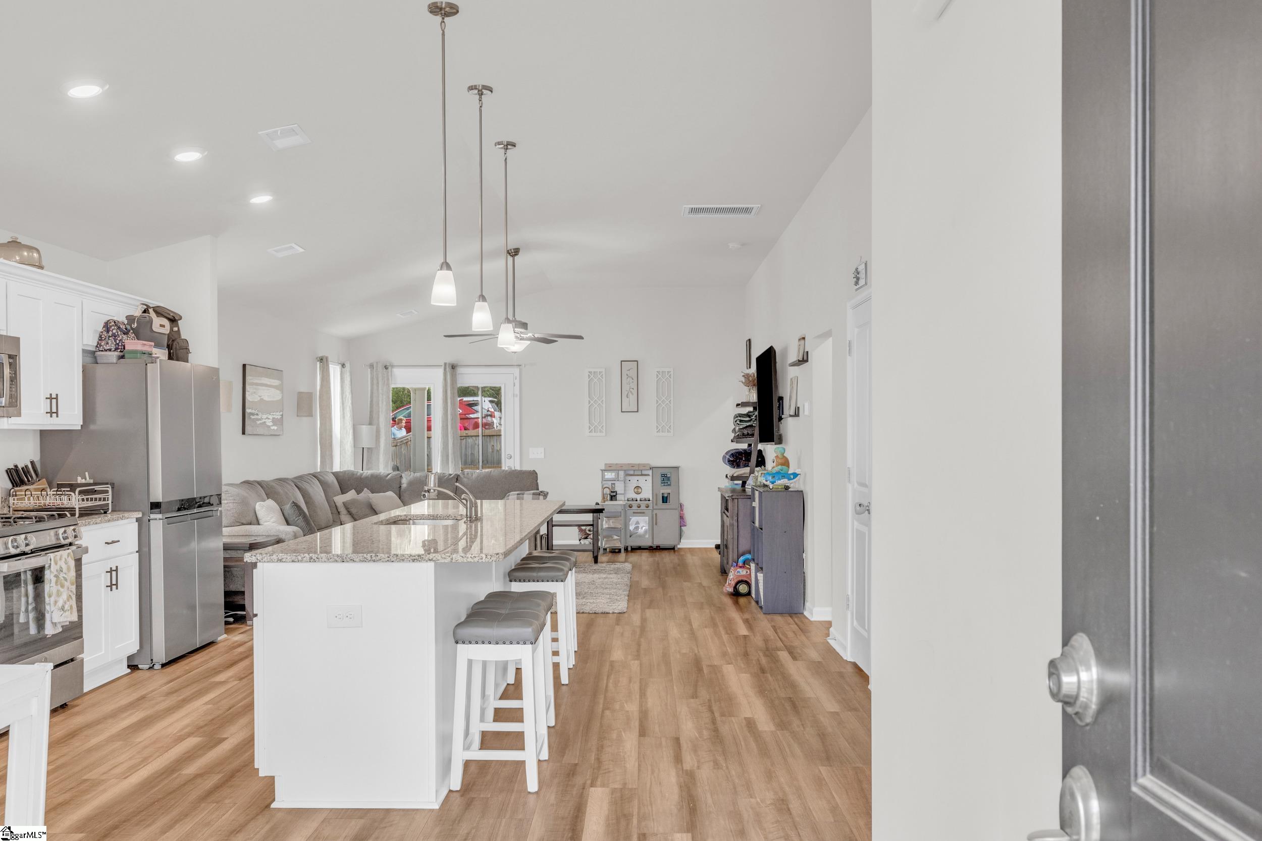 116 W Compass Way Easley, SC 29640