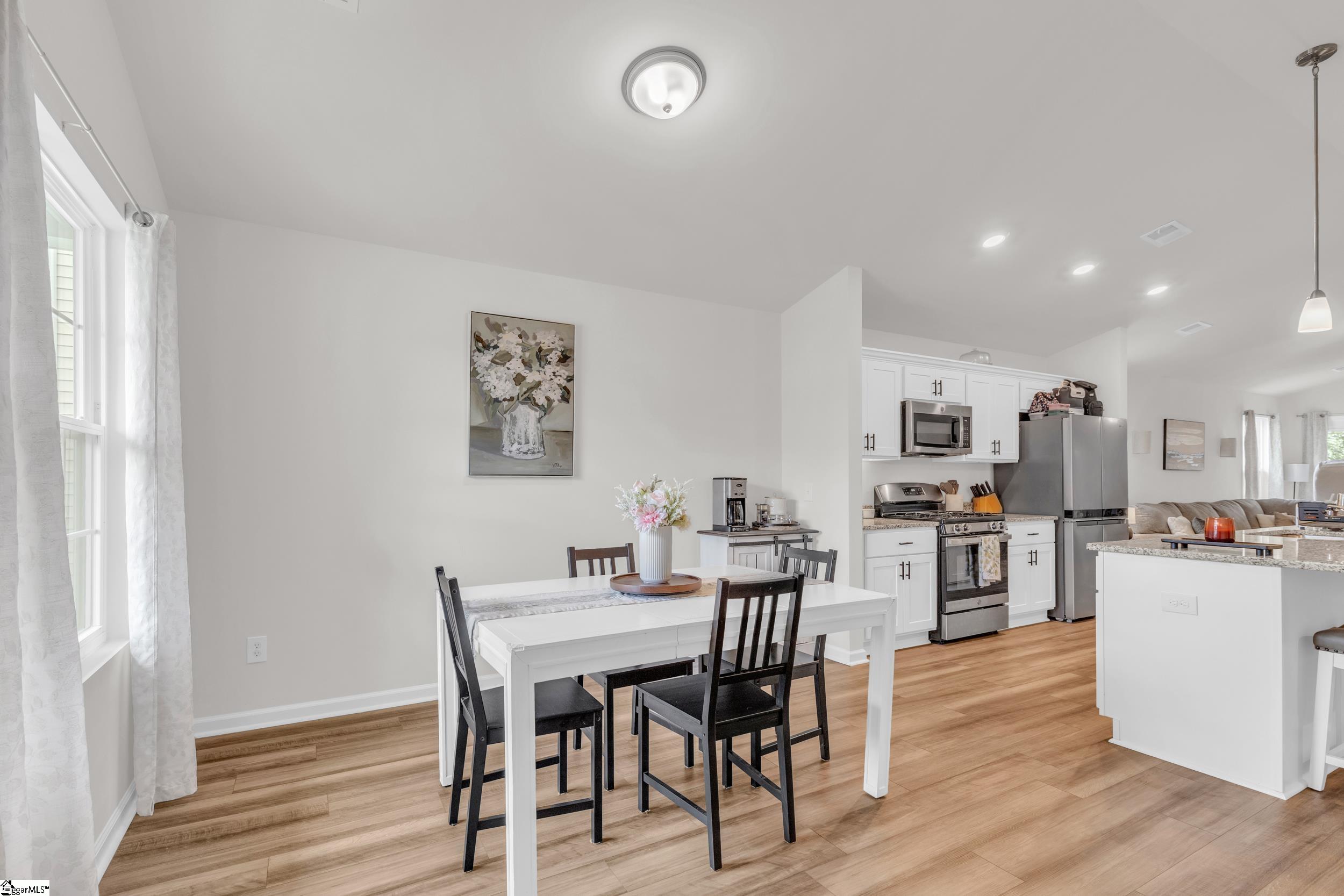 116 W Compass Way Easley, SC 29640
