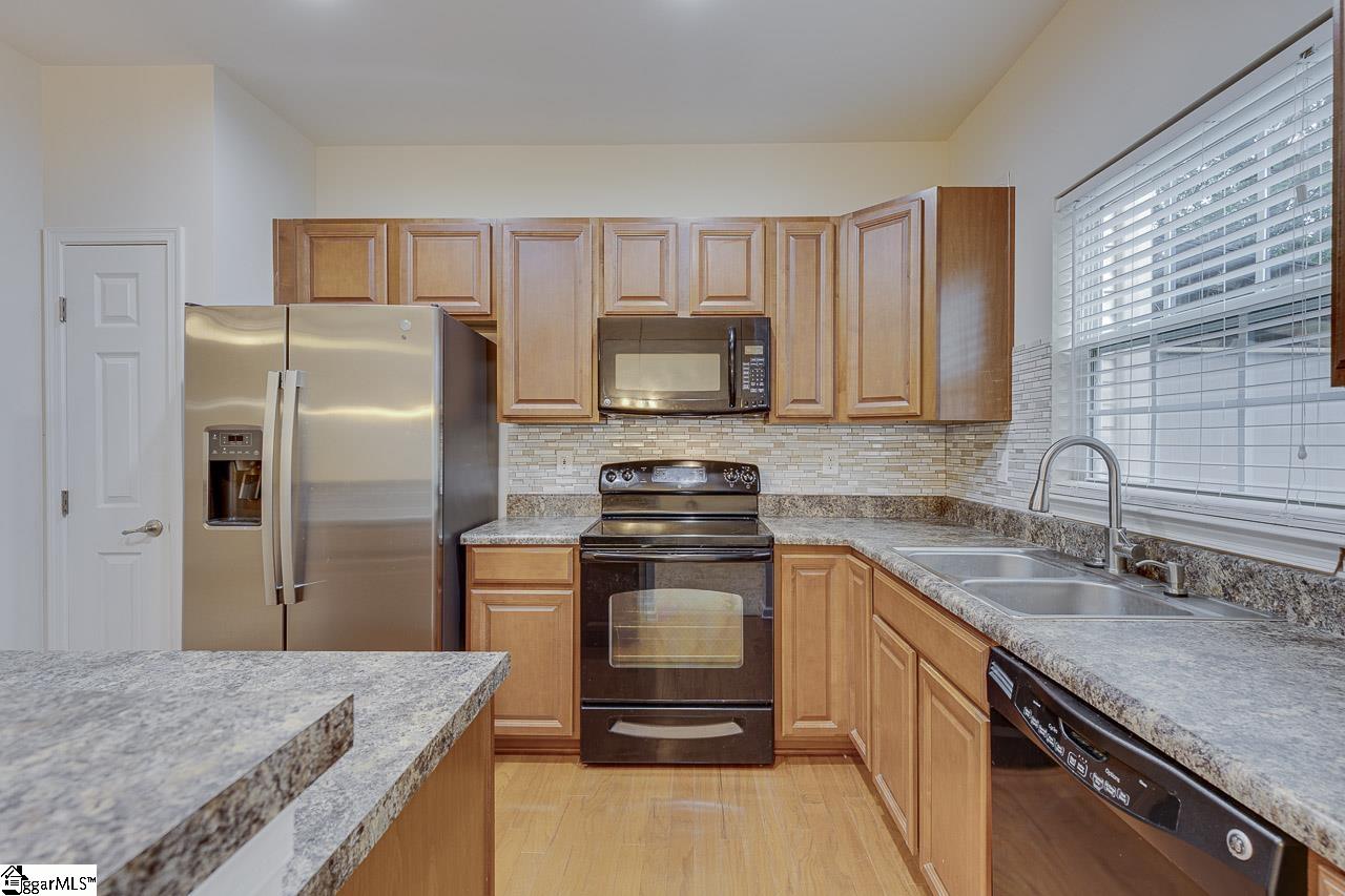 352 Juniper Bend Circle Greenville, SC 29615
