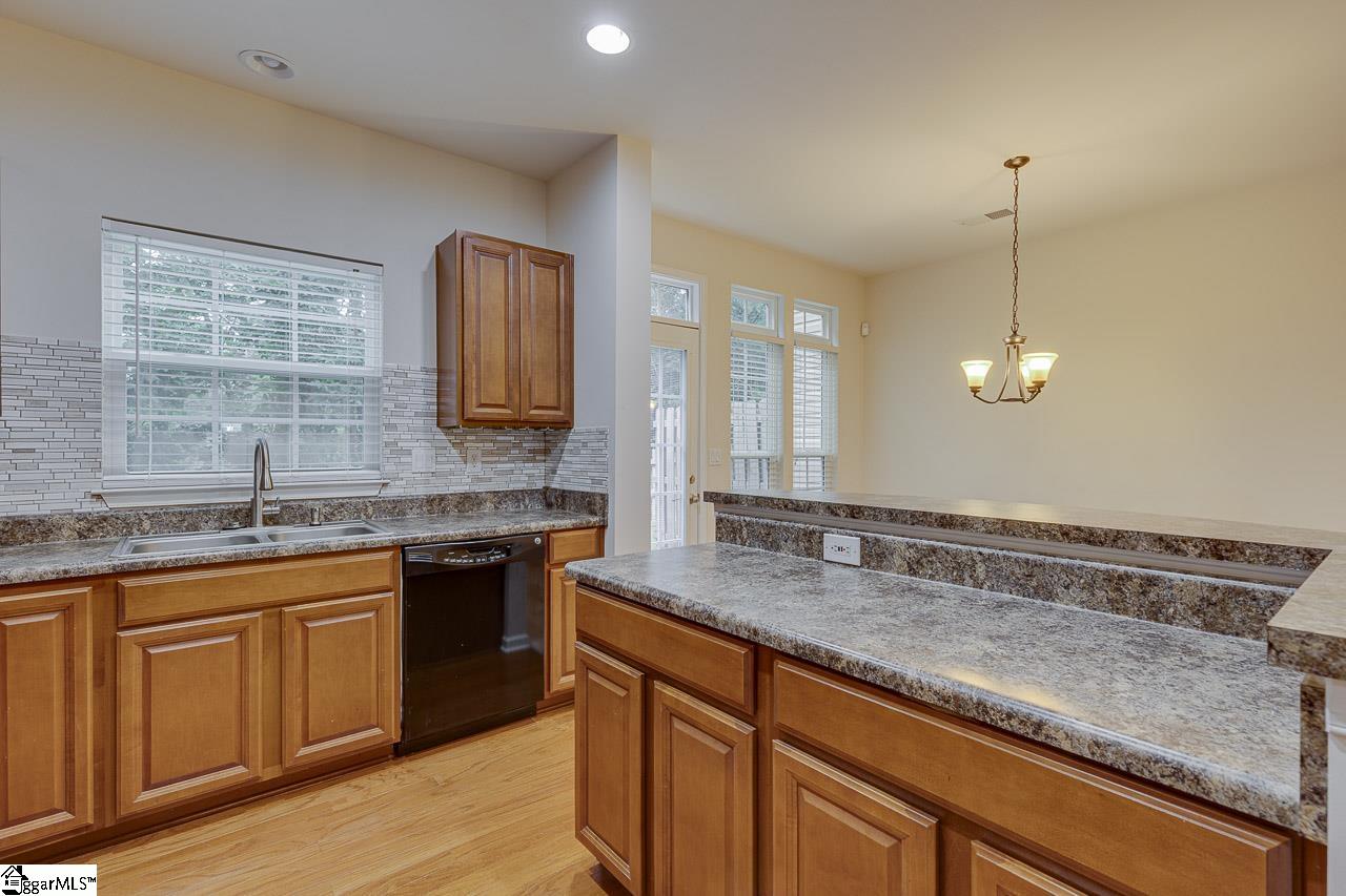 352 Juniper Bend Circle Greenville, SC 29615