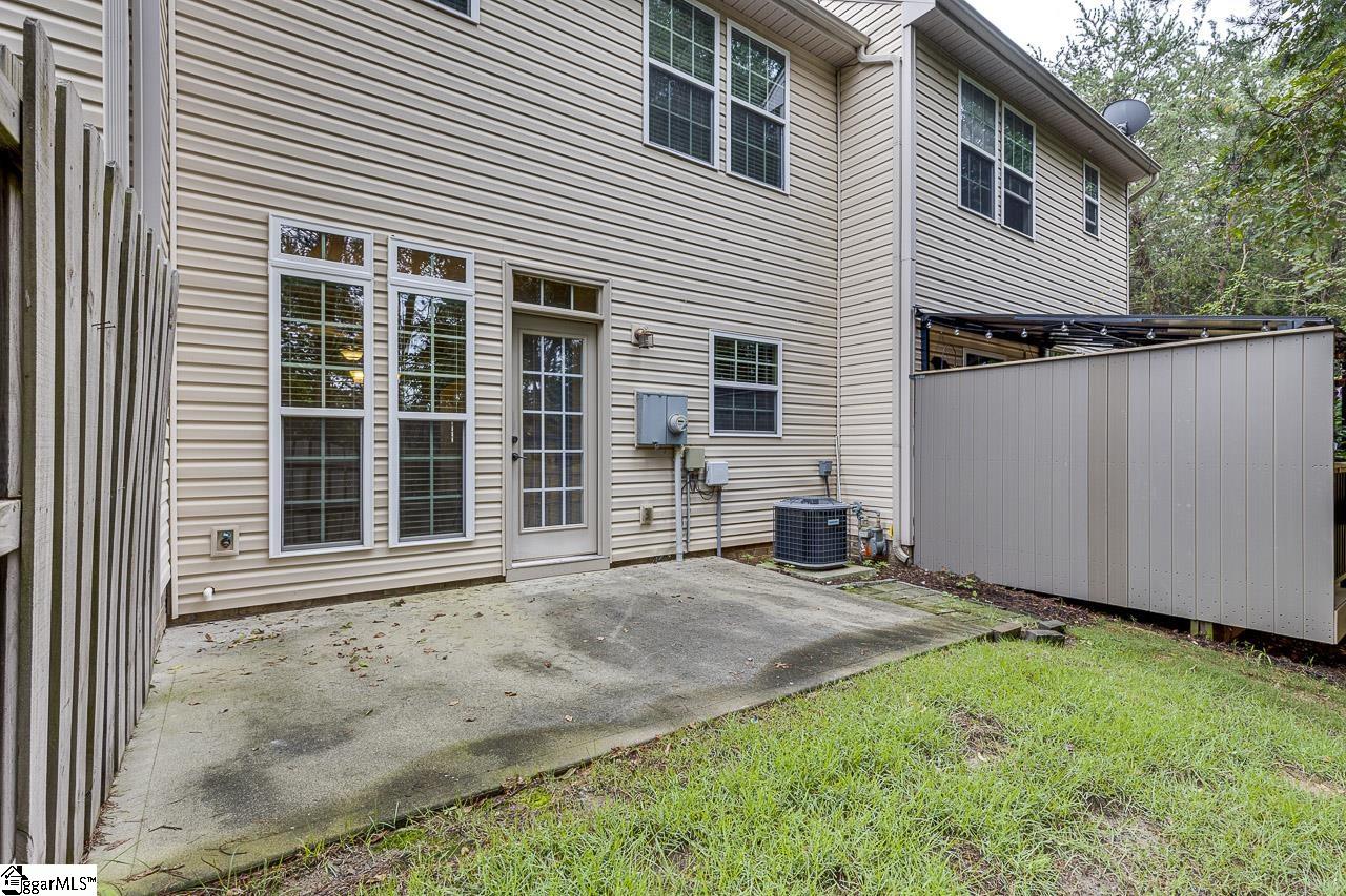 352 Juniper Bend Circle Greenville, SC 29615