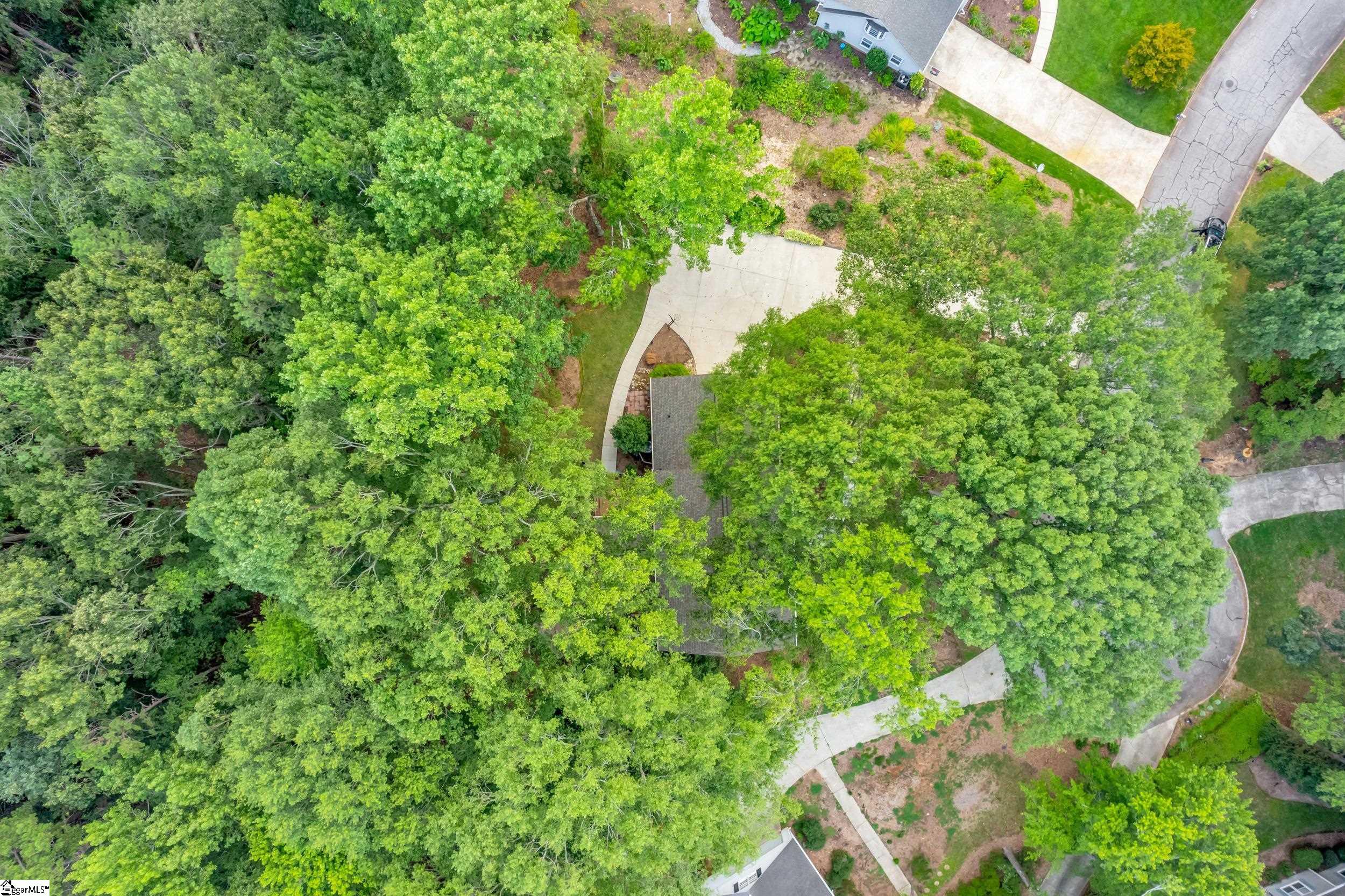 109 Red Oak Court Simpsonville, SC 29681