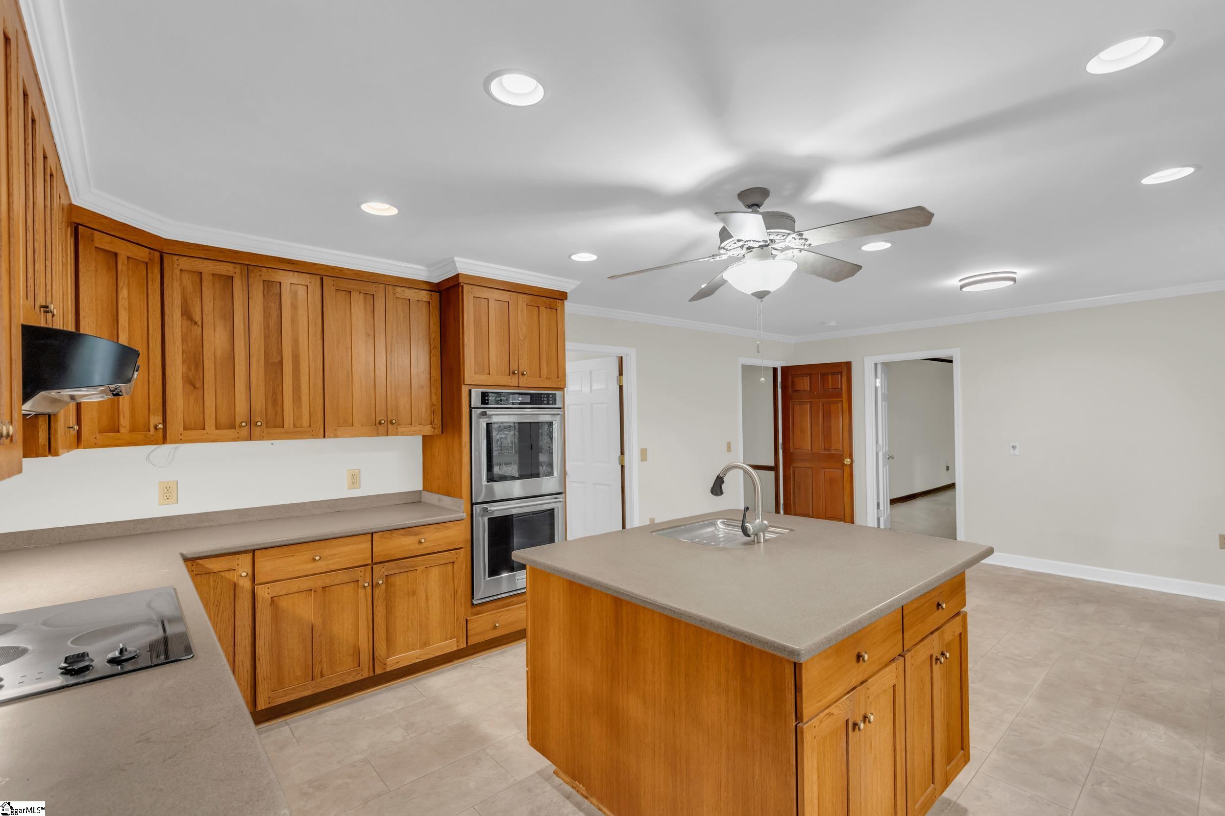 109 Red Oak Court Simpsonville, SC 29681