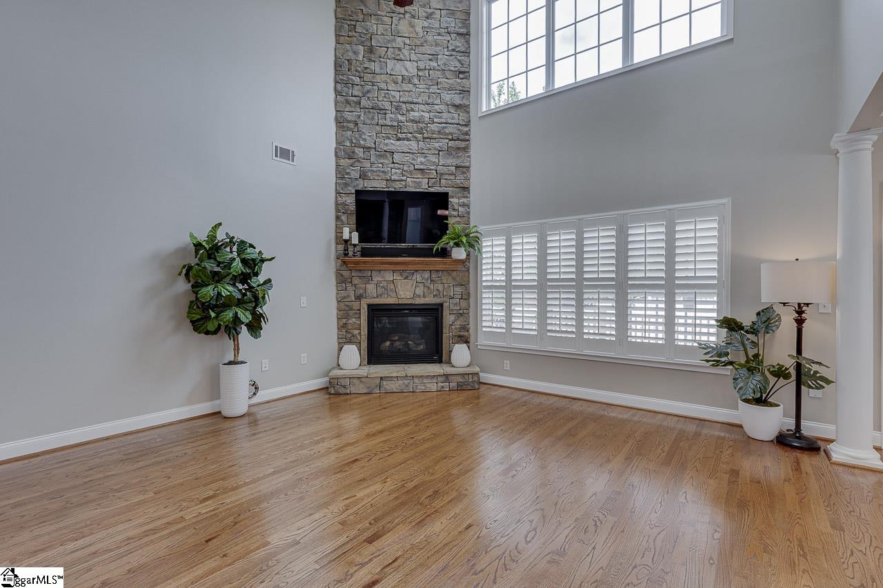 6 Pond Bluff Lane Greenville, SC 29607
