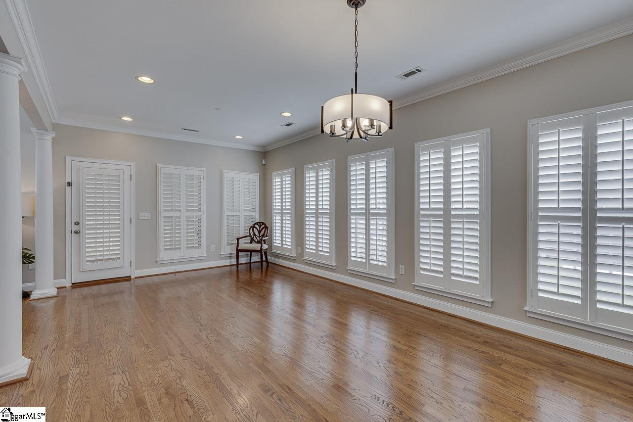 6 Pond Bluff Lane Greenville, SC 29607