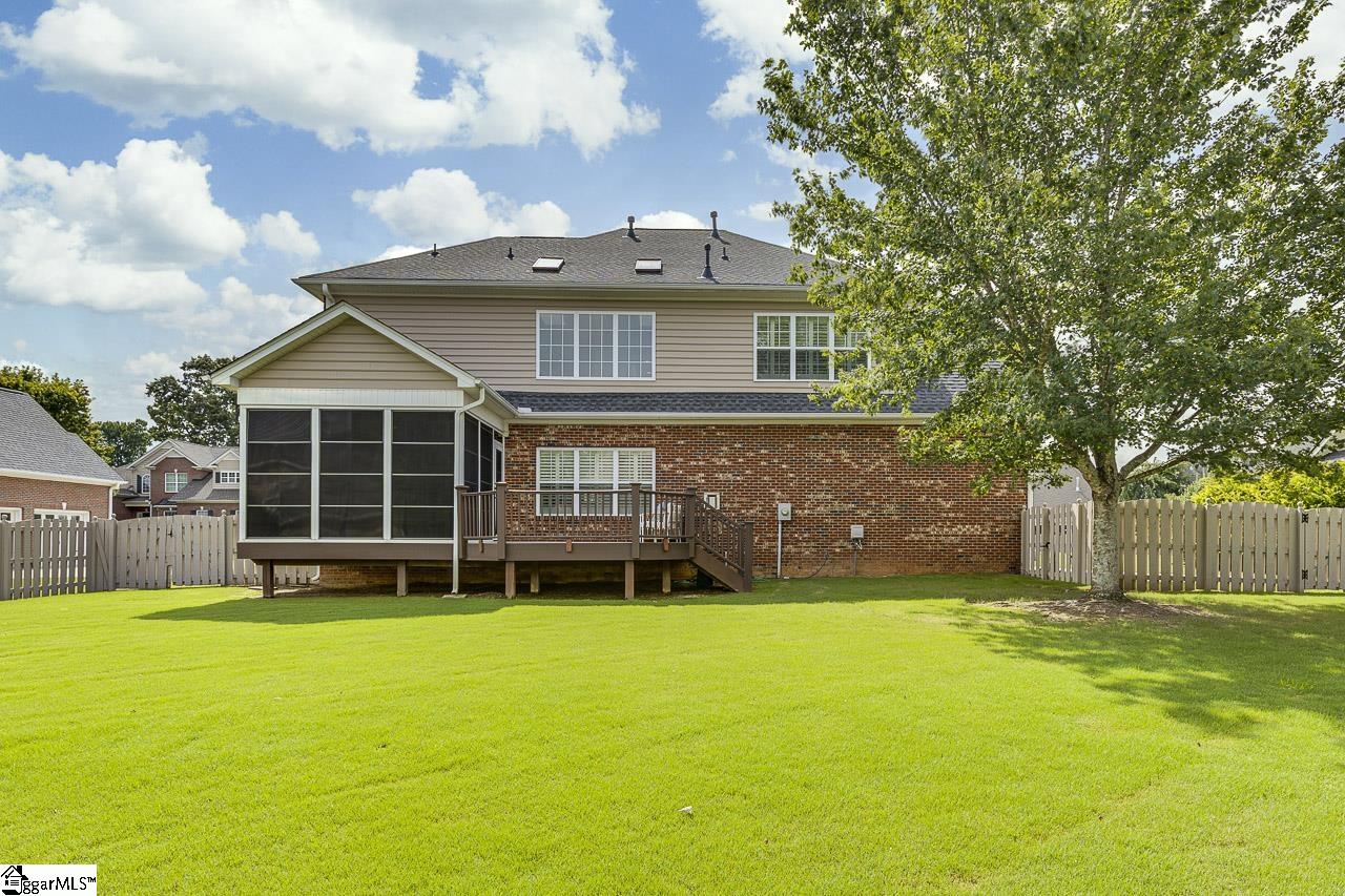 6 Pond Bluff Lane Greenville, SC 29607