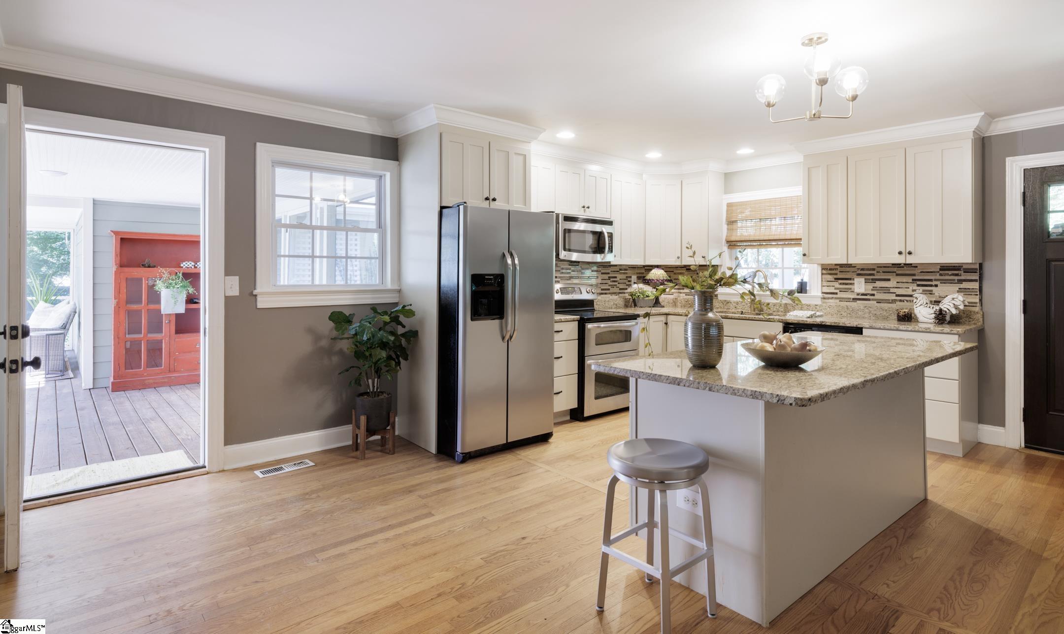 310 Viewmont Drive Greenville, SC 29609