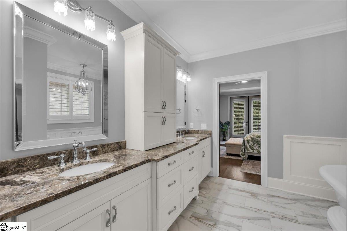 310 Tanoak Court Simpsonville, SC 29681