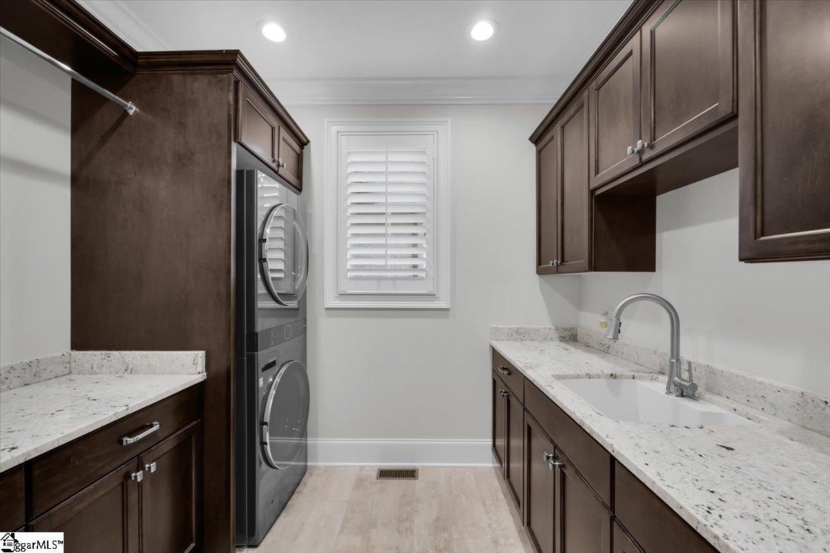 310 Tanoak Court Simpsonville, SC 29681