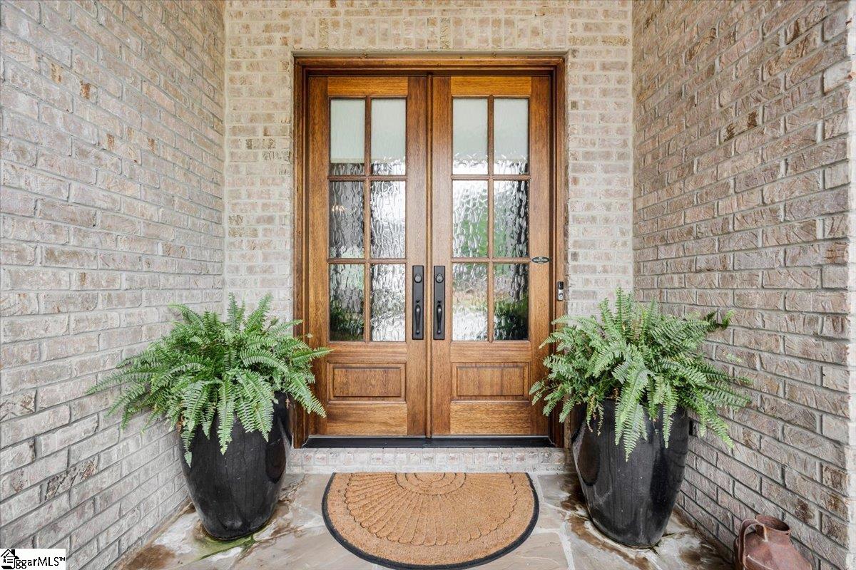 310 Tanoak Court Simpsonville, SC 29681