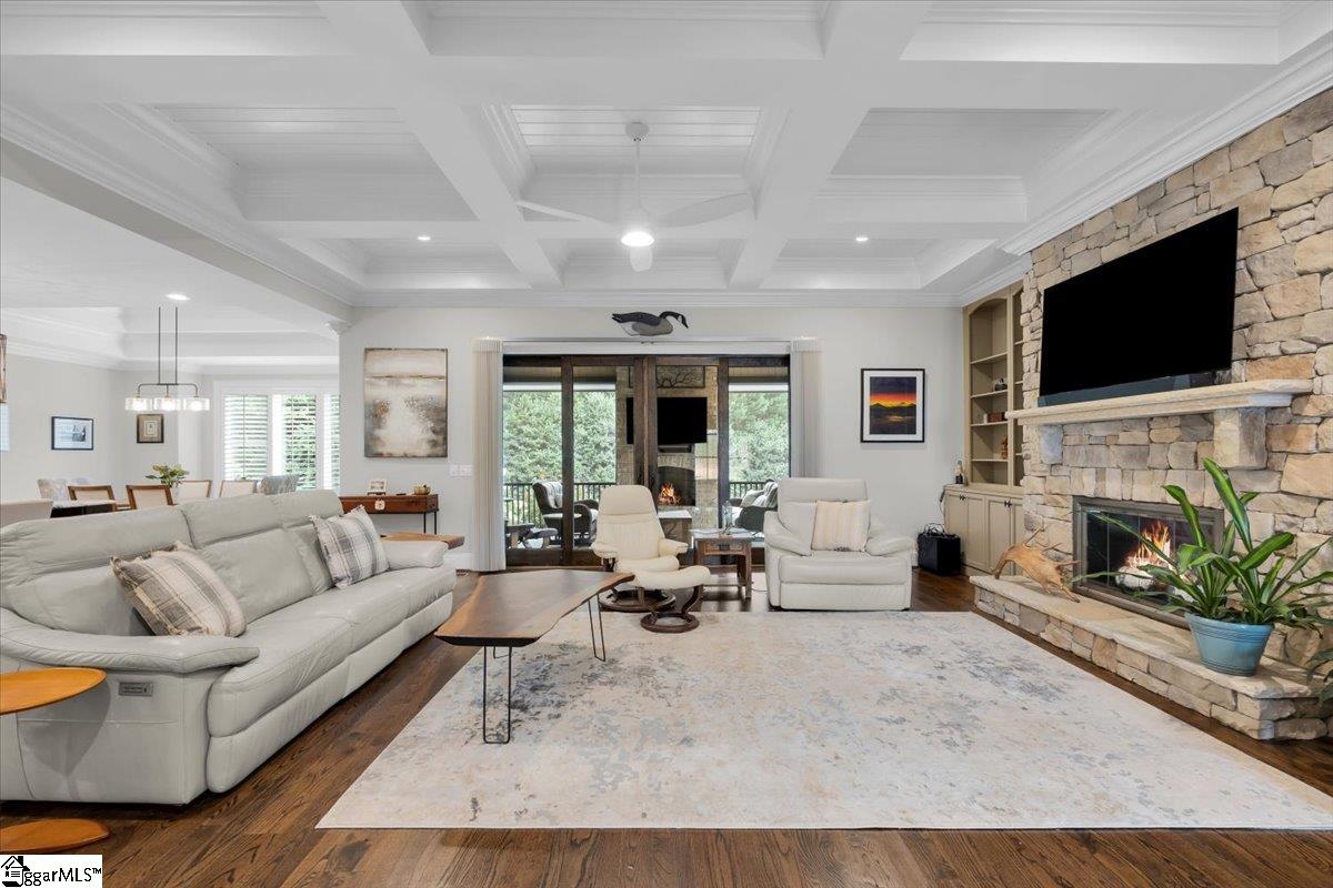 310 Tanoak Court Simpsonville, SC 29681