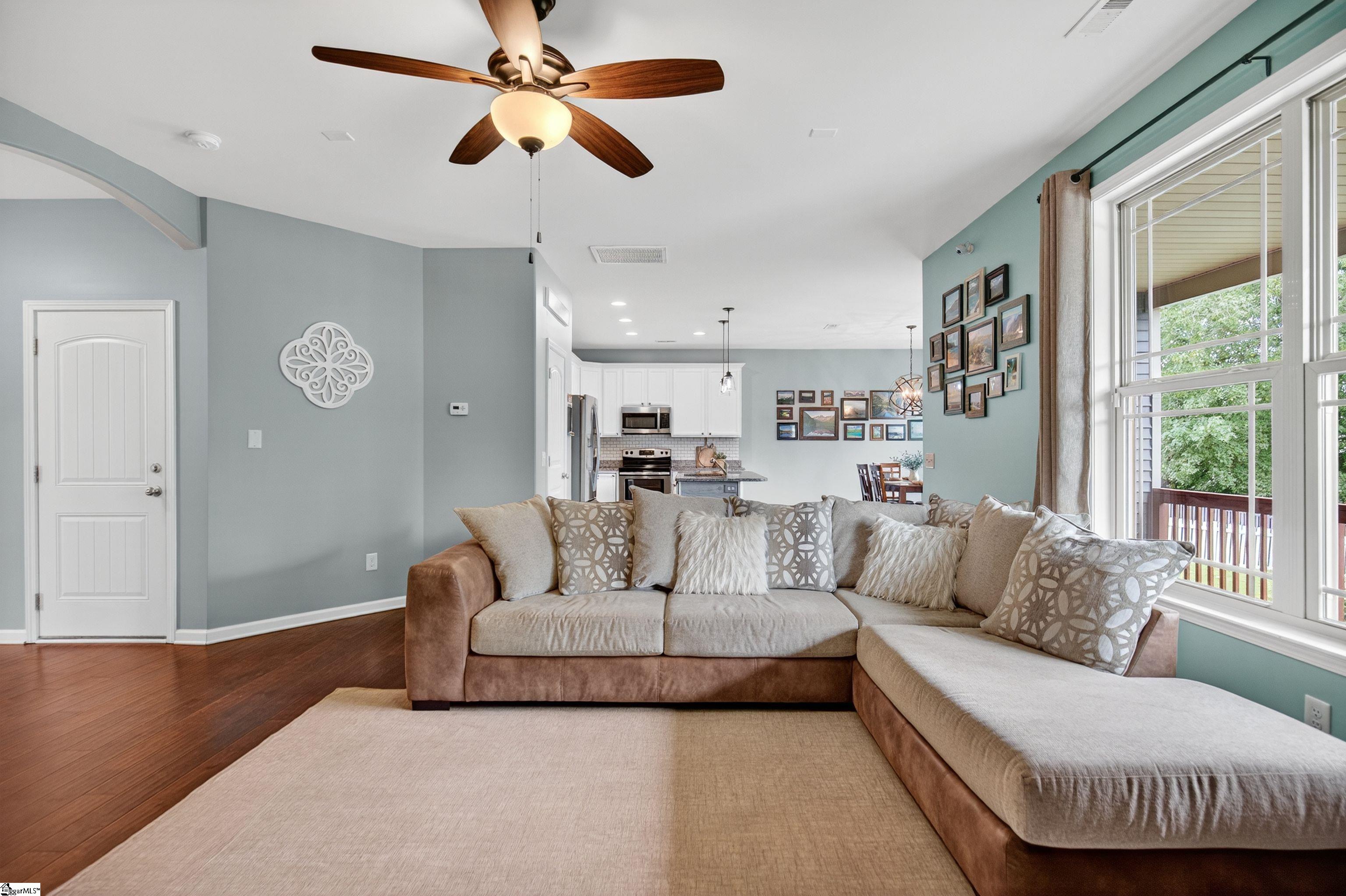 23 Hidden Springs Lane Taylors, SC 29687