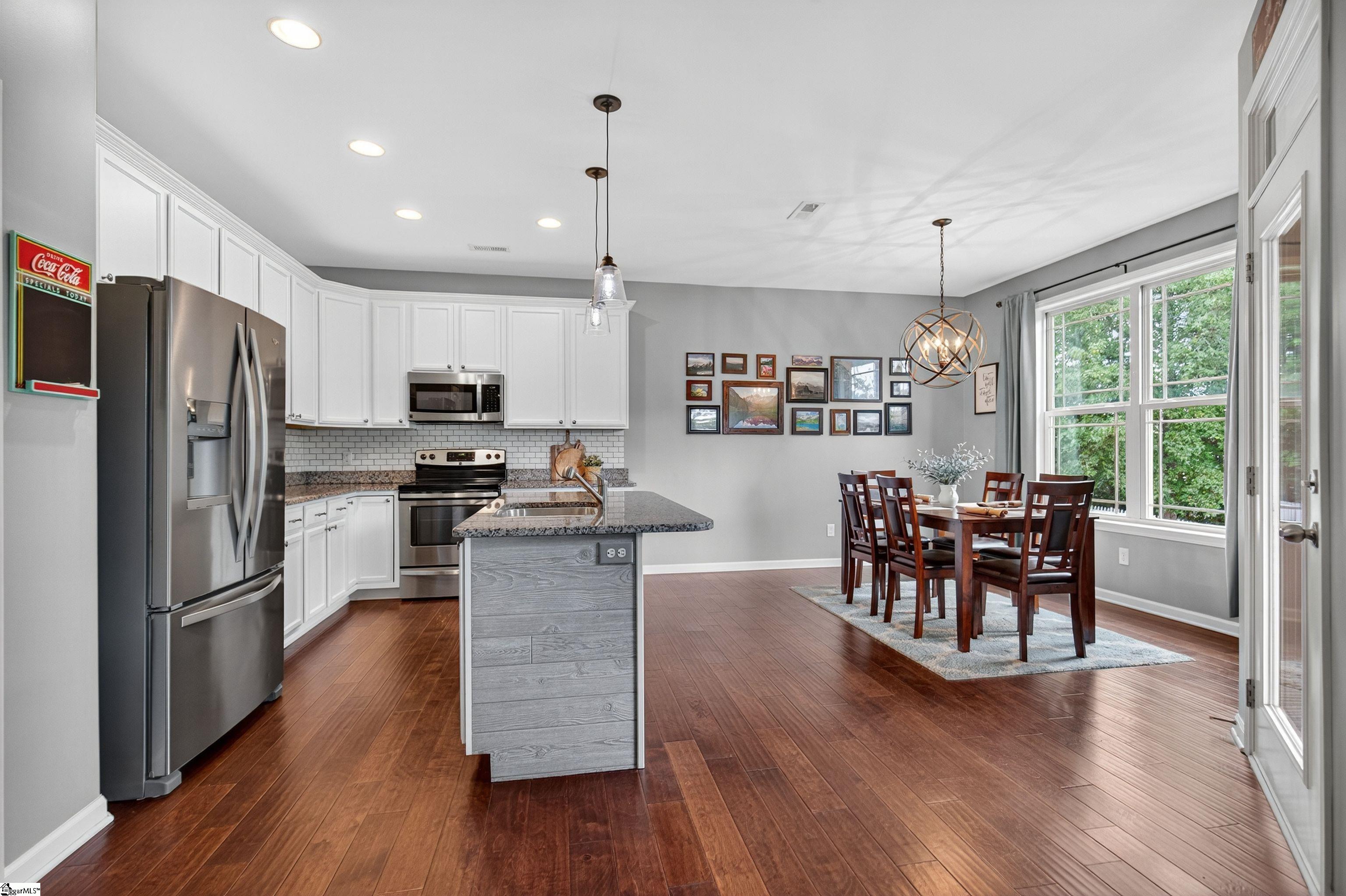 23 Hidden Springs Lane Taylors, SC 29687