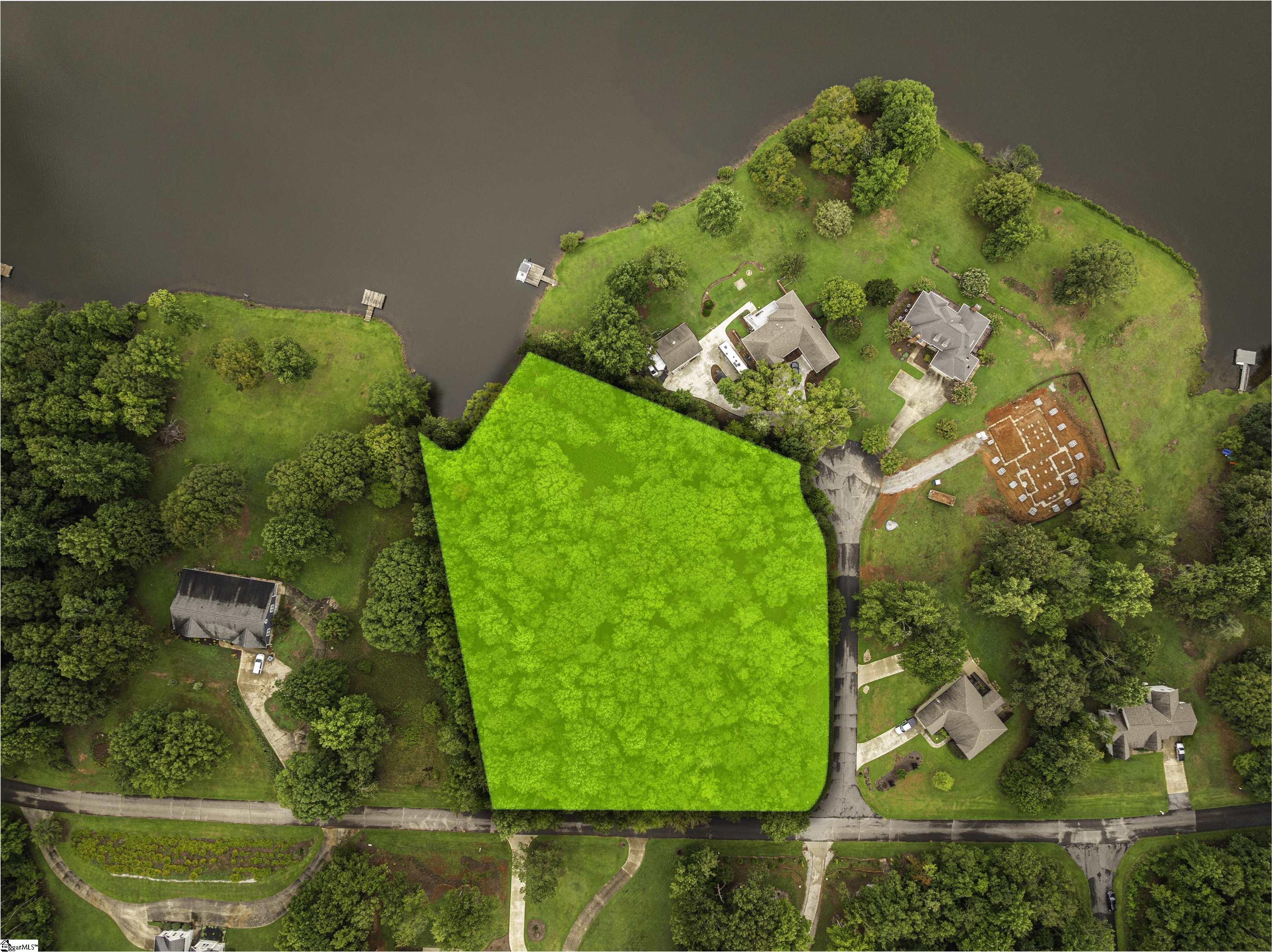 105 Bayview Court Laurens, SC 29360