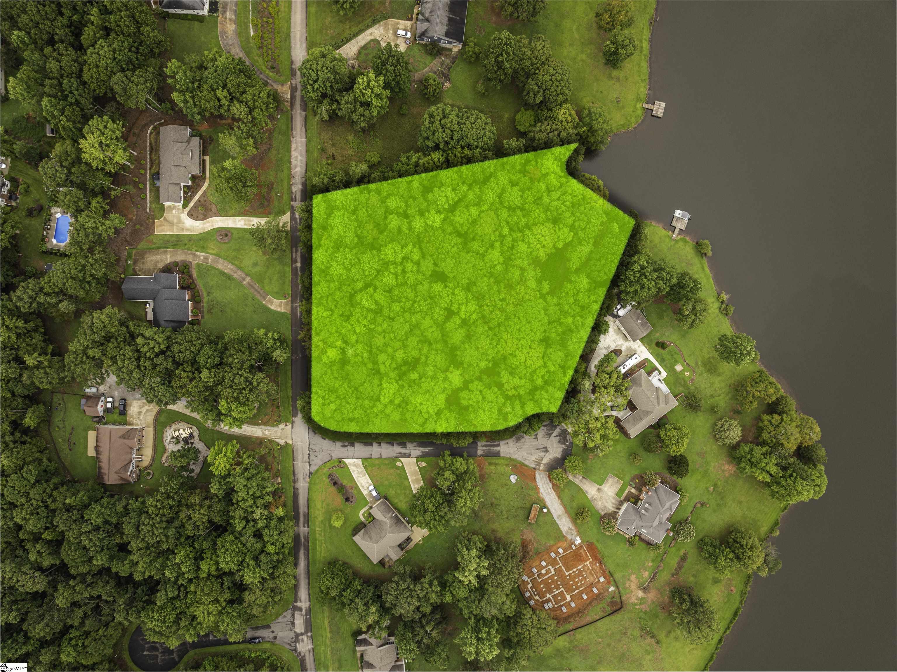 105 Bayview Court Laurens, SC 29360