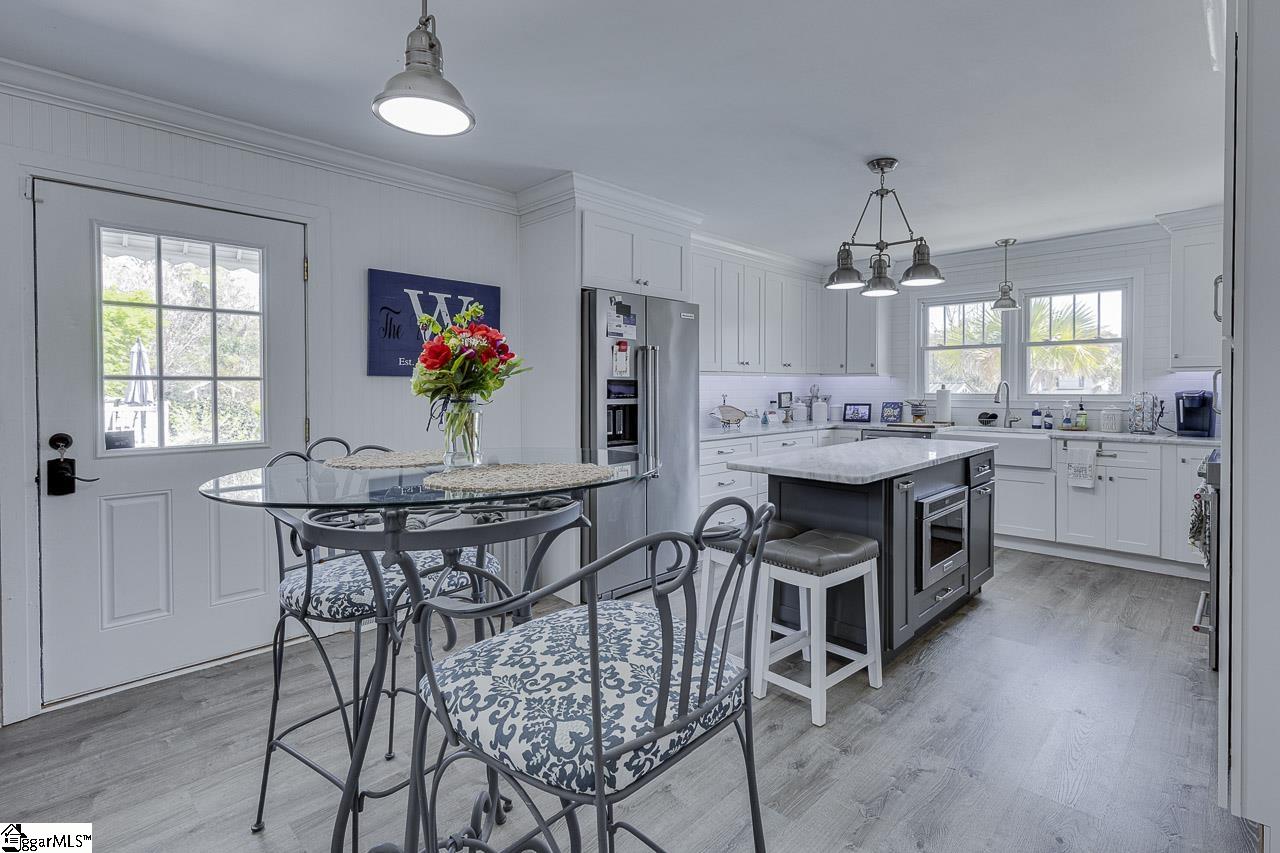 402 Brown Avenue Belton, SC 29627