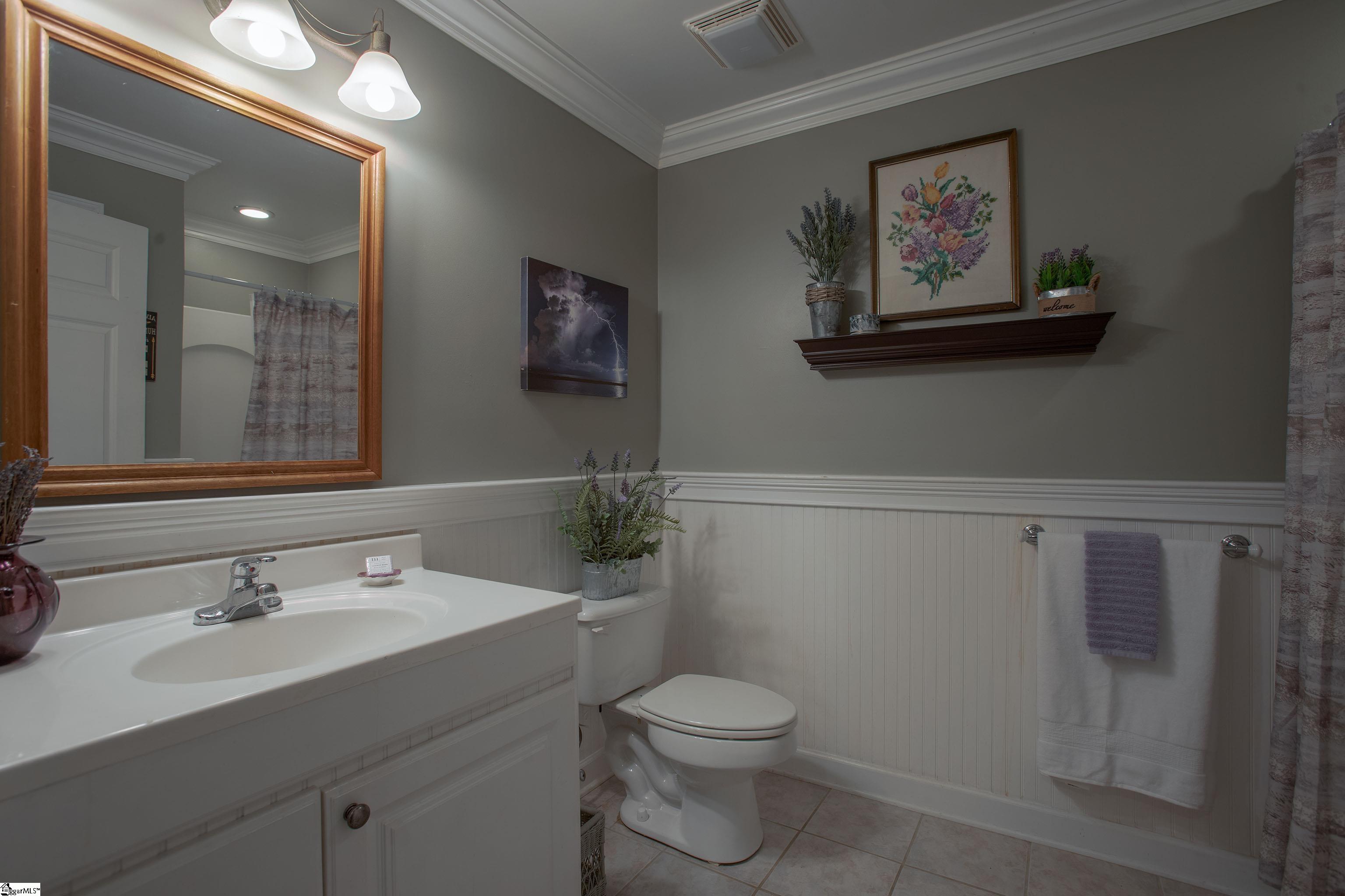 321 W Earle Street Greenville, SC 29609