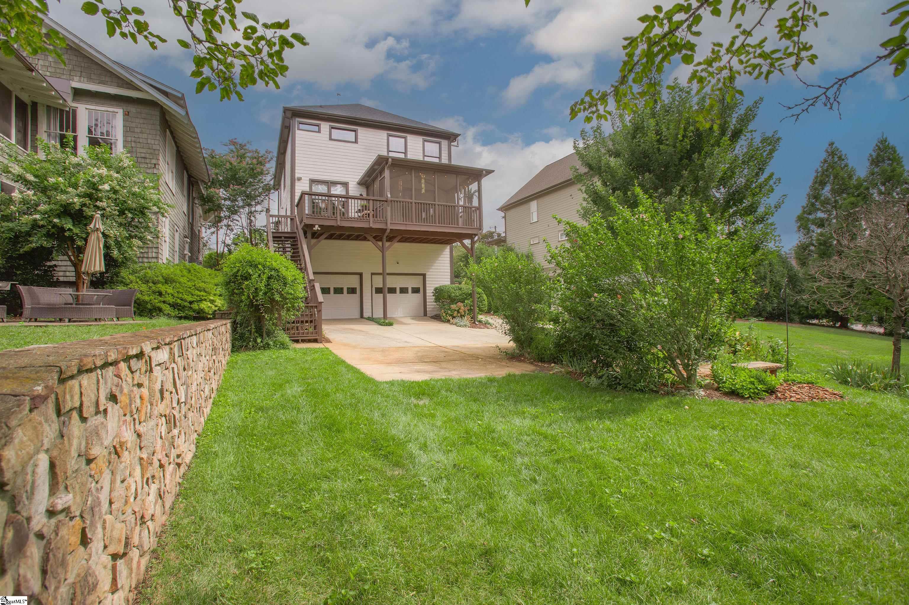 321 W Earle Street Greenville, SC 29609