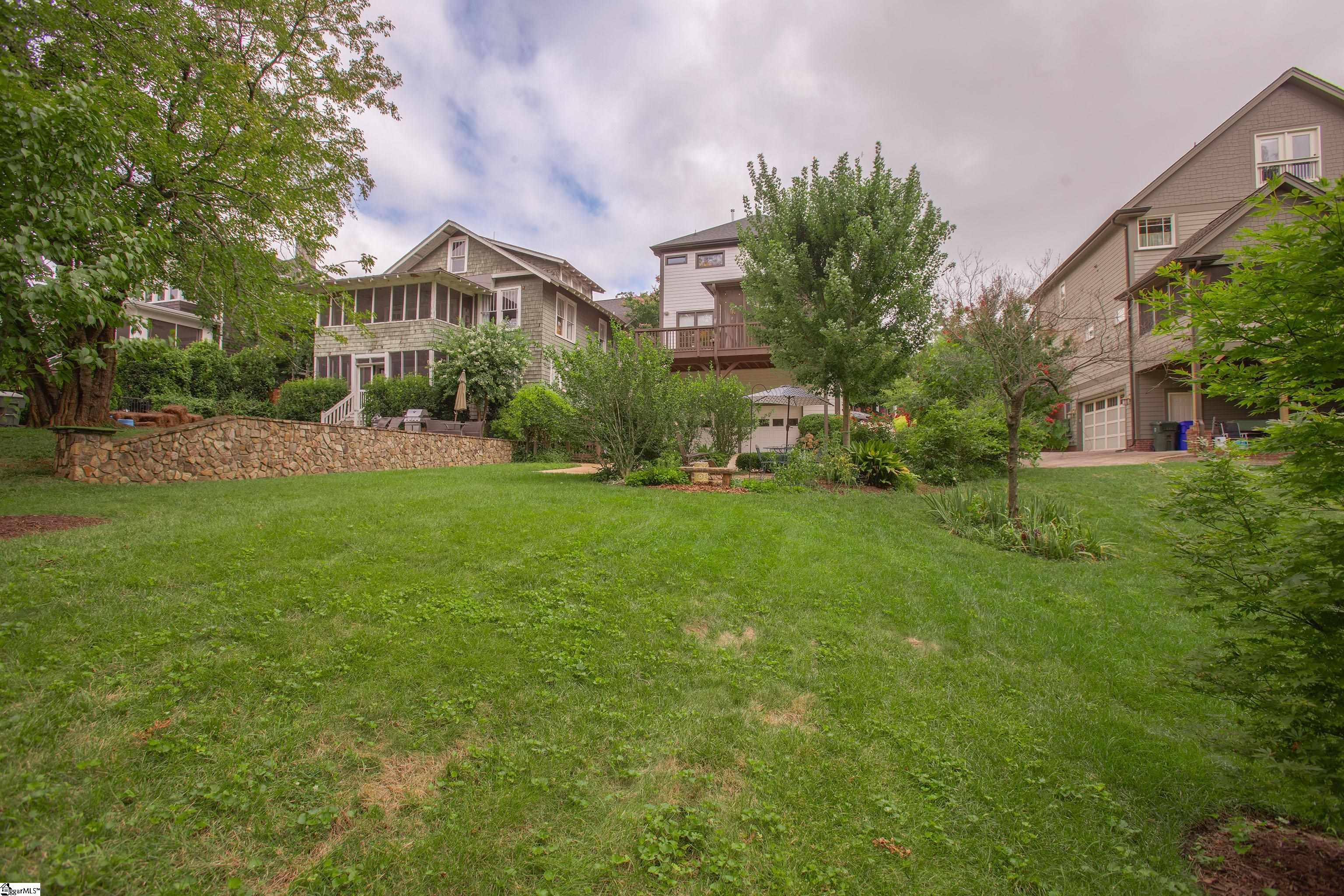 321 W Earle Street Greenville, SC 29609