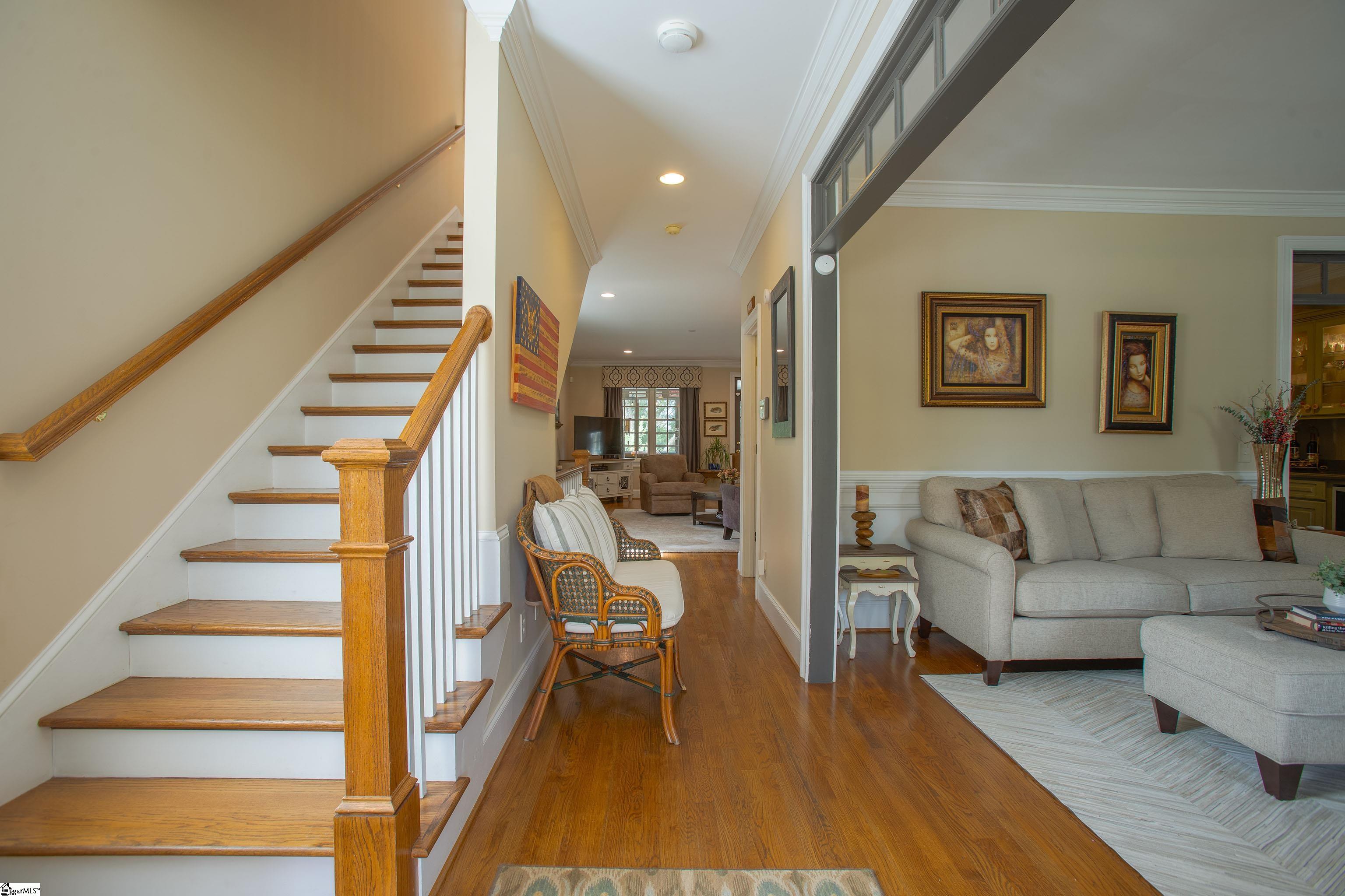 321 W Earle Street Greenville, SC 29609