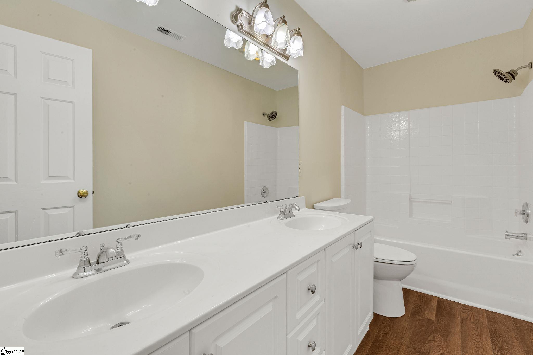 5 Peaceful Court Fountain Inn, SC 29644