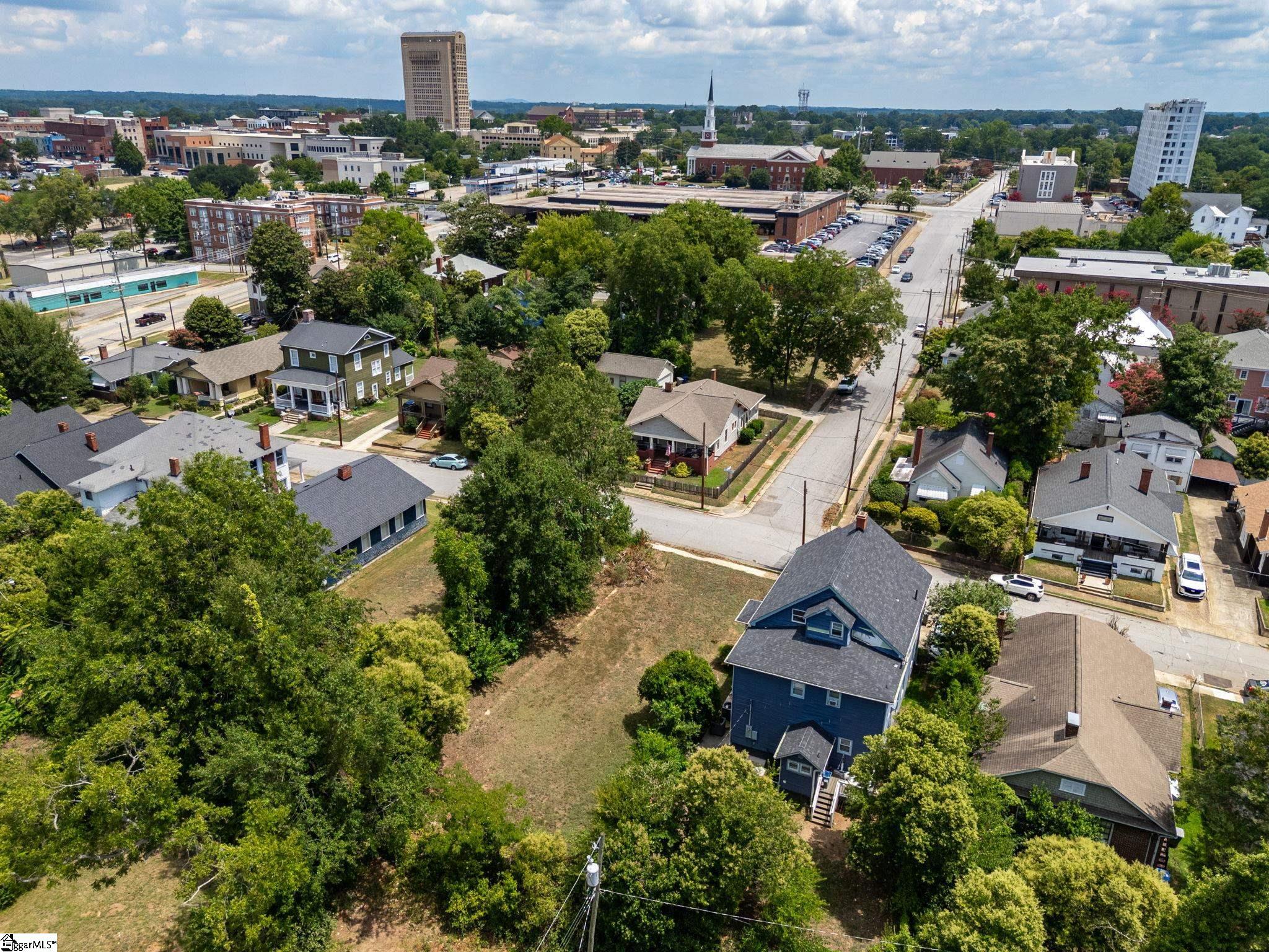 266 Hydrick Street Spartanburg, SC 29306