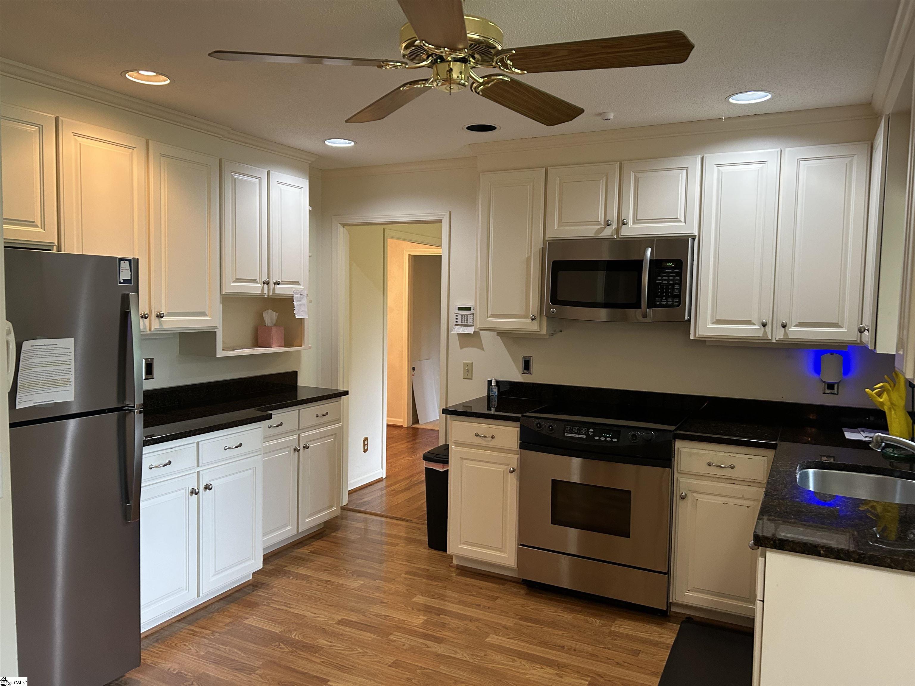 101 Sumter Street Clinton, SC 29325