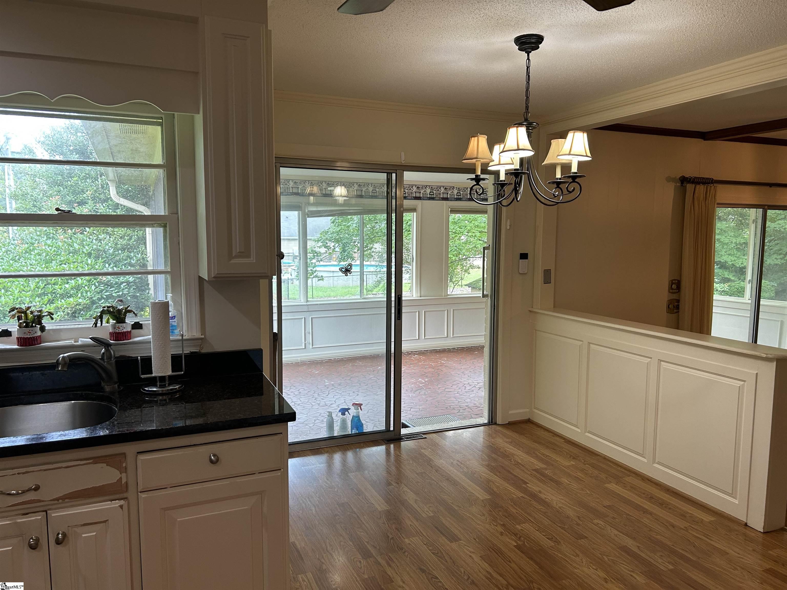 101 Sumter Street Clinton, SC 29325