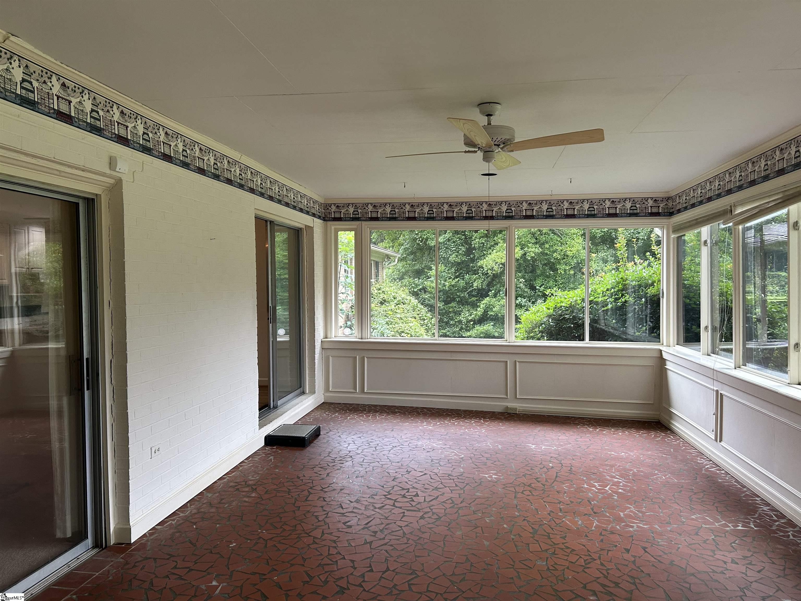 101 Sumter Street Clinton, SC 29325