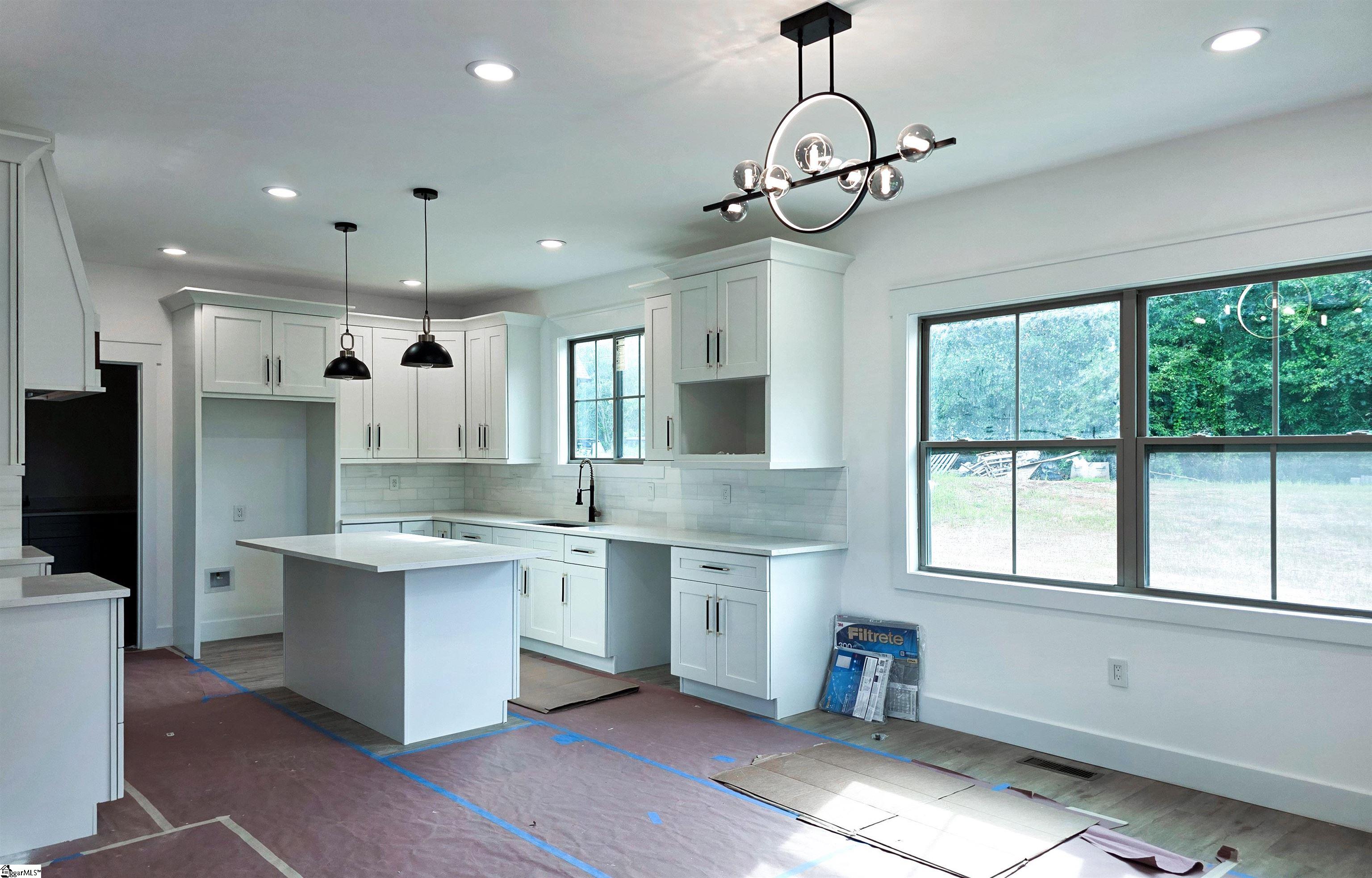 230 Hammond Circle Anderson, SC 29621