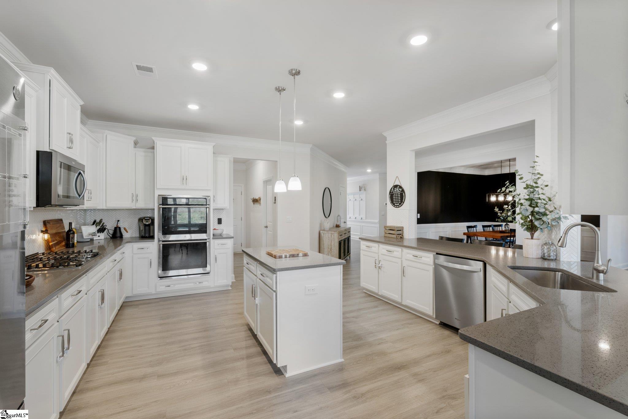 6015 Thicket Lane Boiling Springs, SC 29316