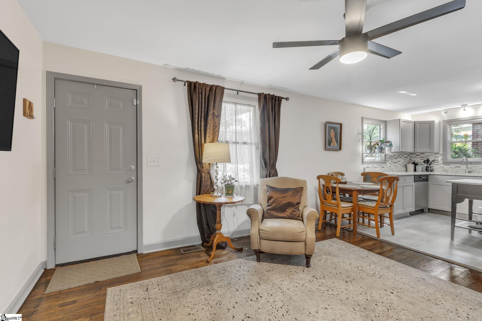 16 Miller Street Greenville, SC 29607