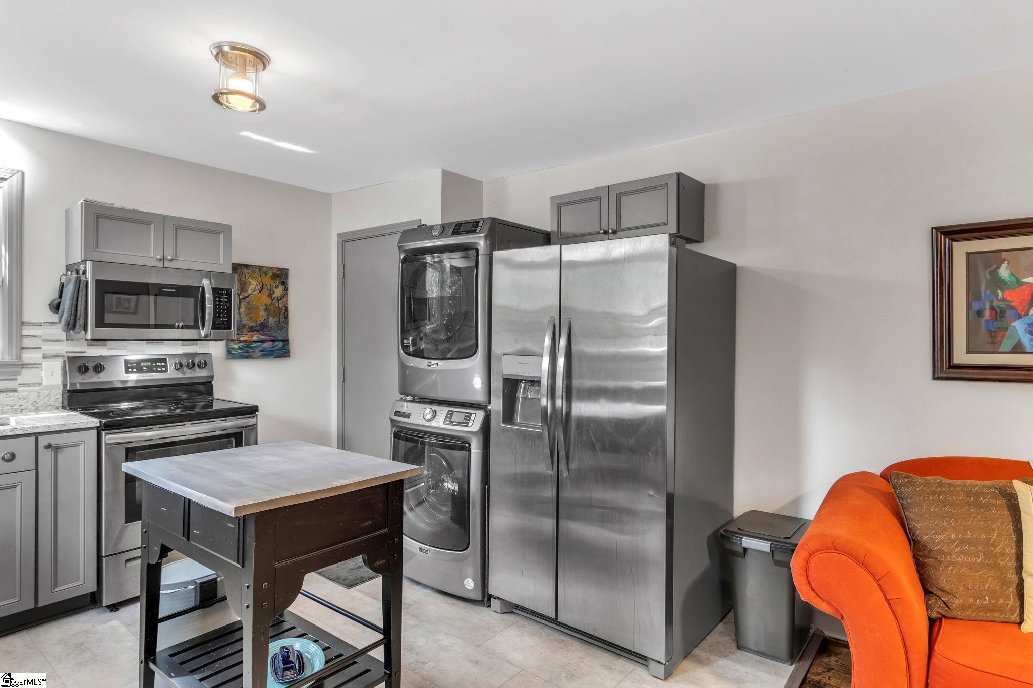 16 Miller Street Greenville, SC 29607