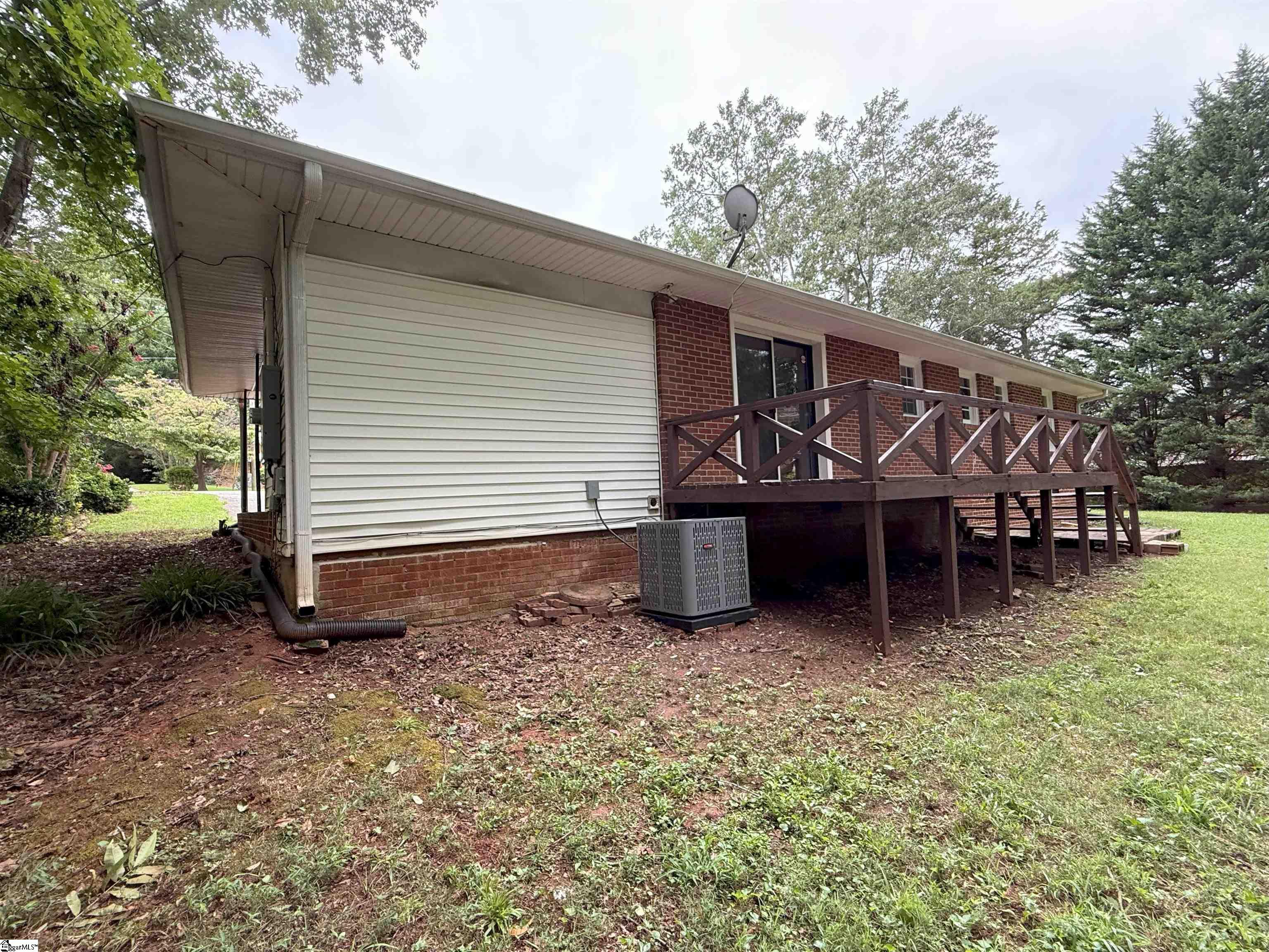 7 Elf Lane Greenville, SC 29617