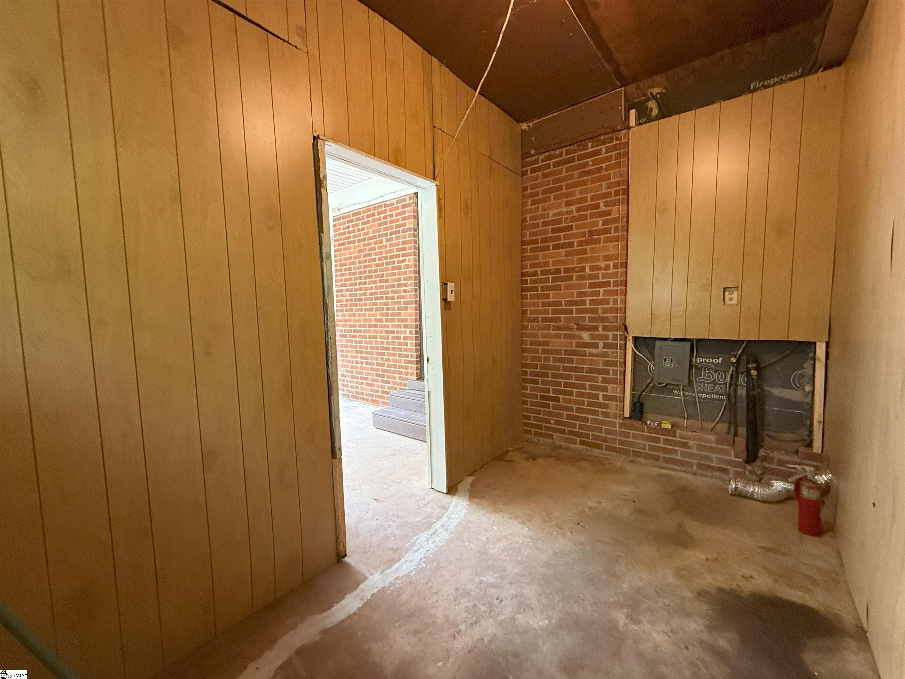 7 Elf Lane Greenville, SC 29617