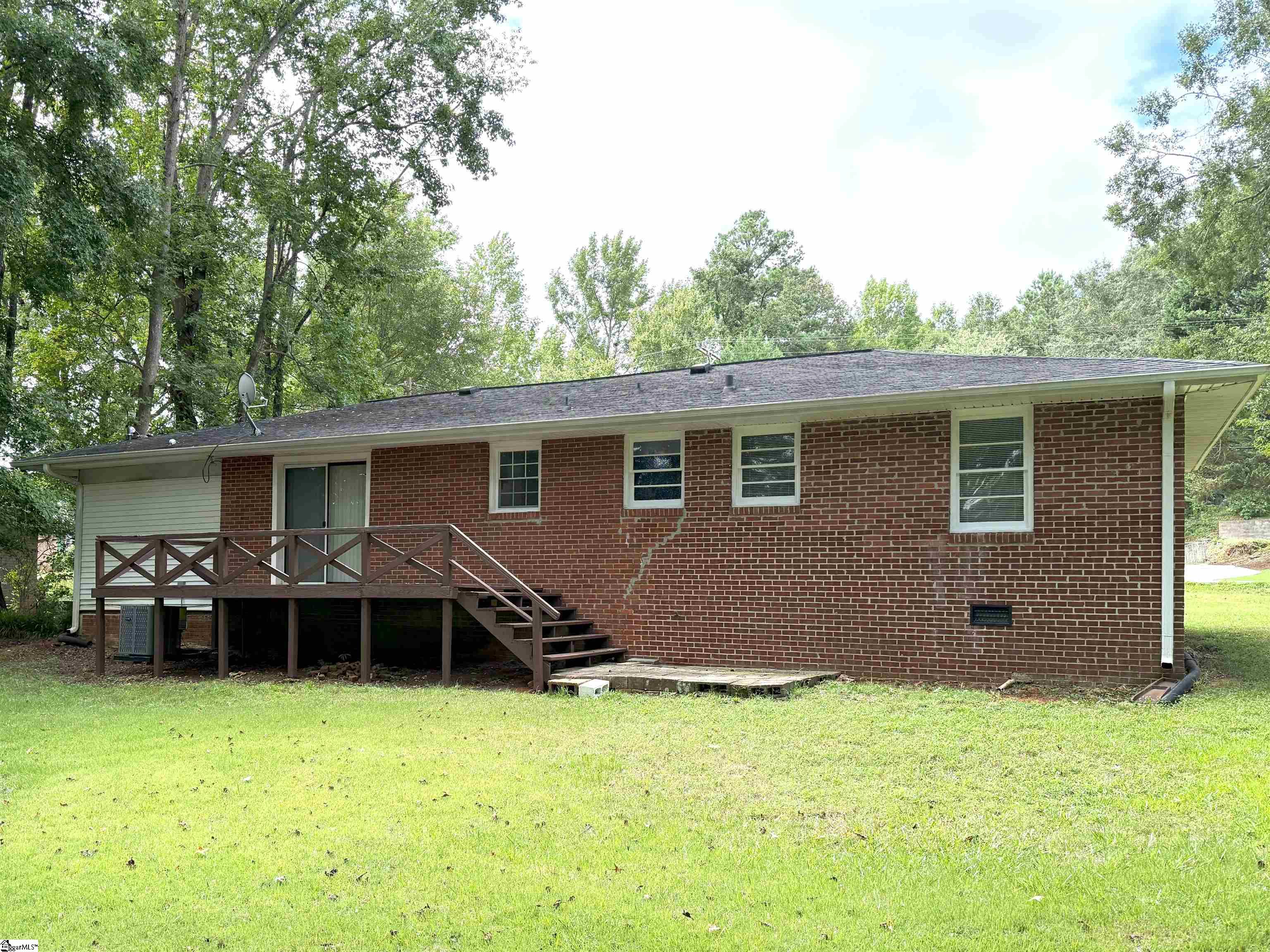 7 Elf Lane Greenville, SC 29617