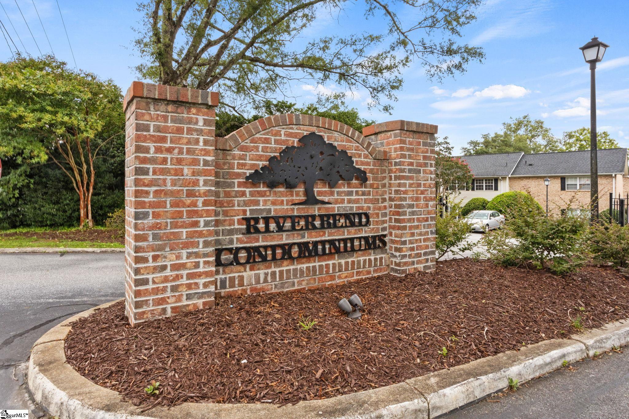 925 Cleveland Street Greenville, SC 29601