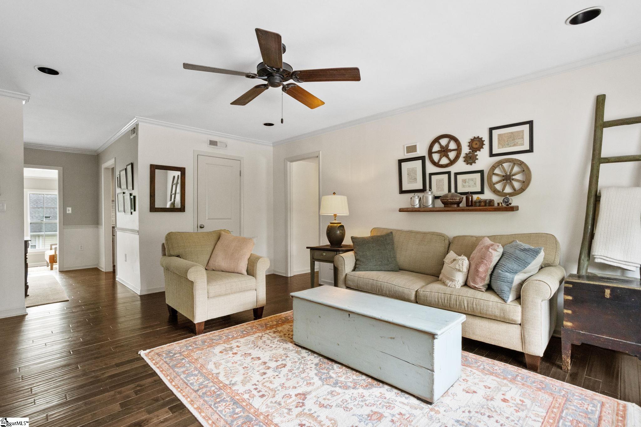925 Cleveland Street Greenville, SC 29601